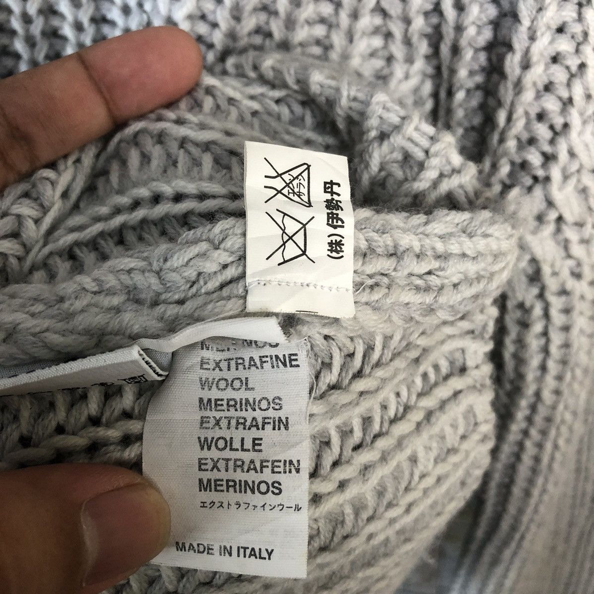 Vintage Fabiana Filippi italy Grey crochet Knitwear #A510 Size US M / EU 48-50 / 2 - 12 Thumbnail