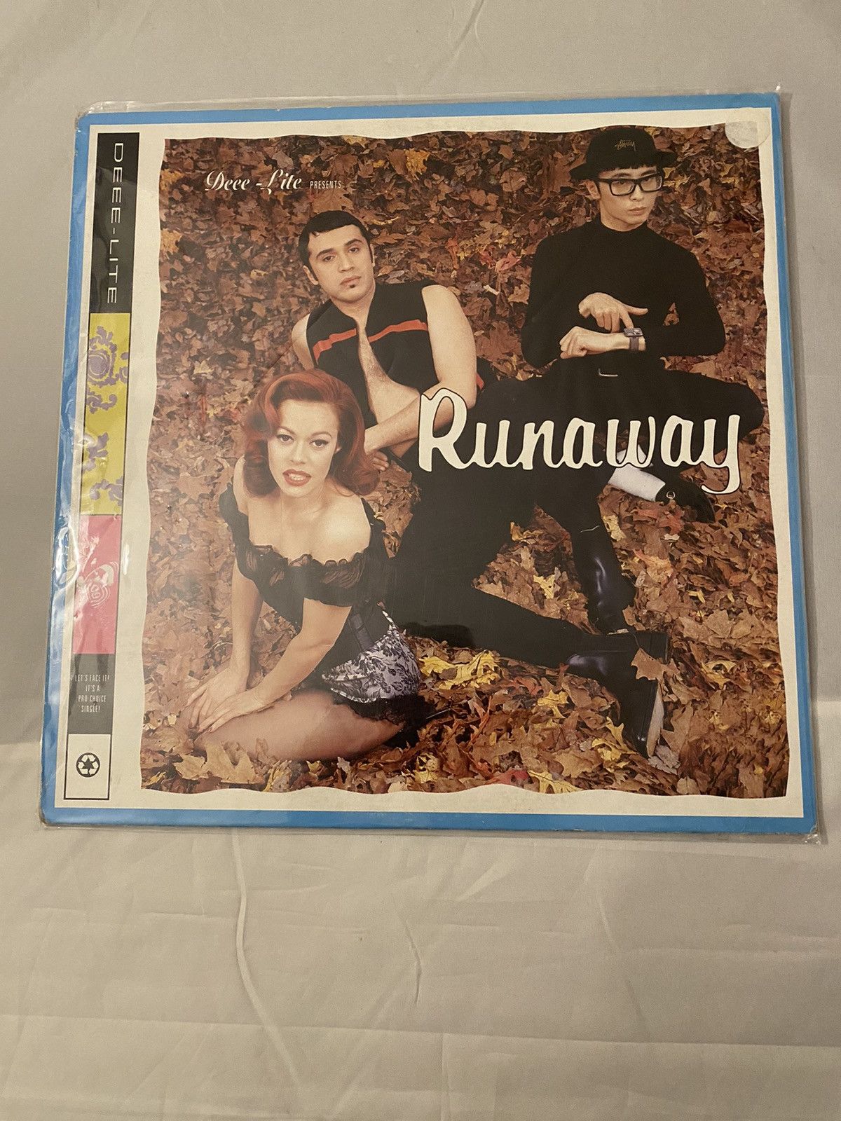 Vintage Deee-Lite 90’s vinyl record house music down tempo rave DJ Size ONE SIZE - 1 Thumbnail