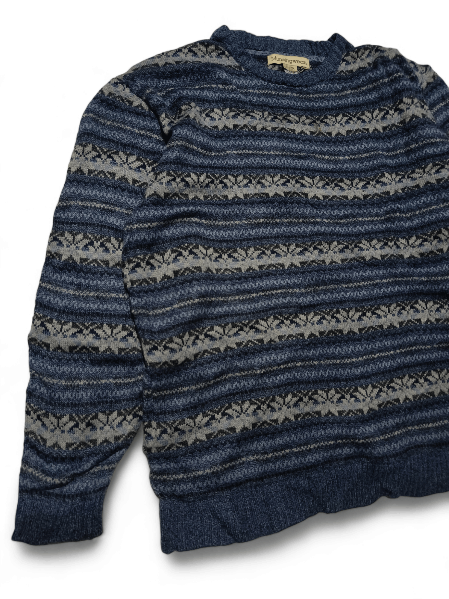 Other Vintage 90s MUNSINGWEAR Ethnic Striped Pattern Knit Sweater Size US XL / EU 56 / 4 - 4 Thumbnail