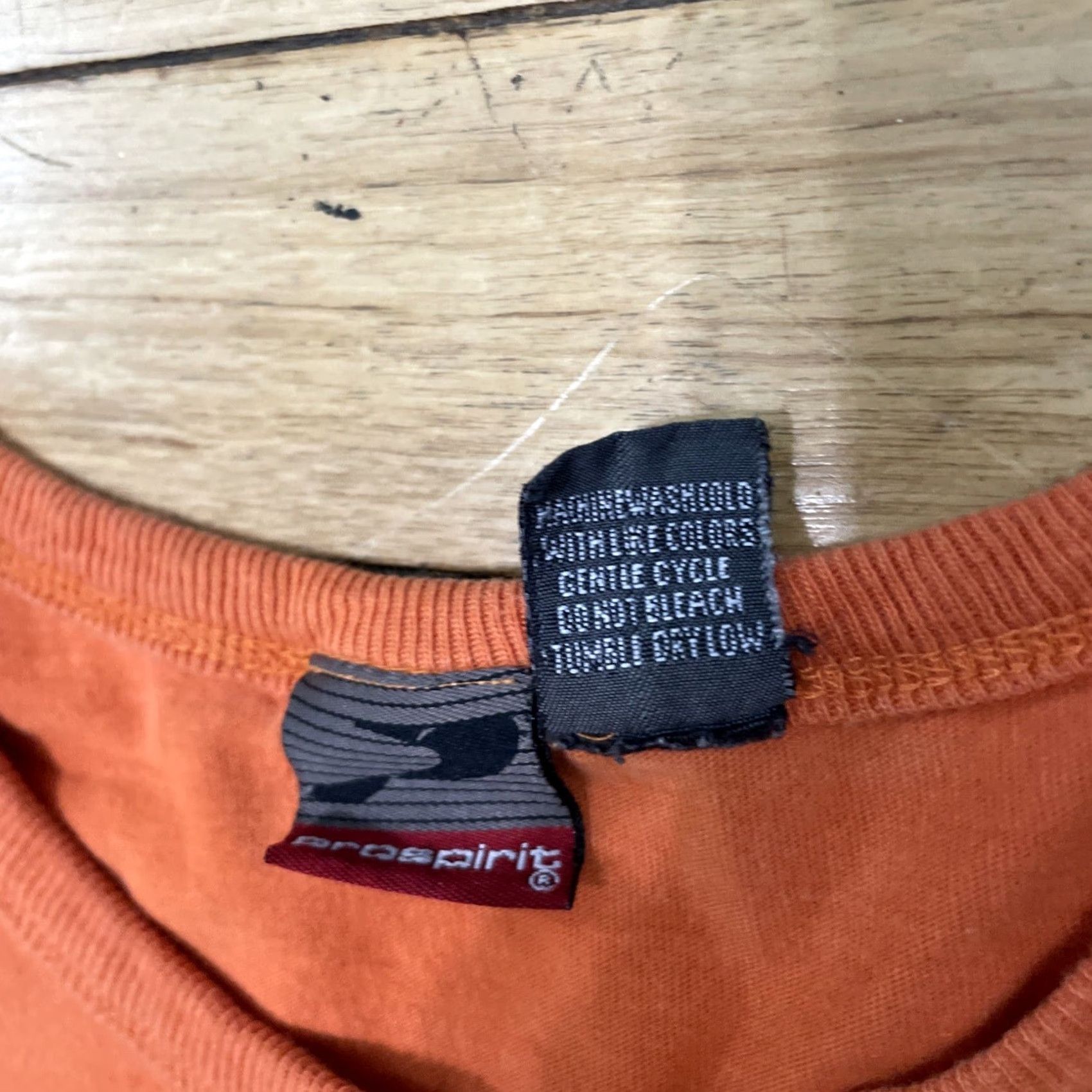 Vintage PROSPIRIT Shirt Men L Orange Grunge Skate Tee Knit Thick Hem Stitch Short Sleeve T-Shirt Casual 90s Mens Size US L / EU 52-54 / 3 - 6 Thumbnail