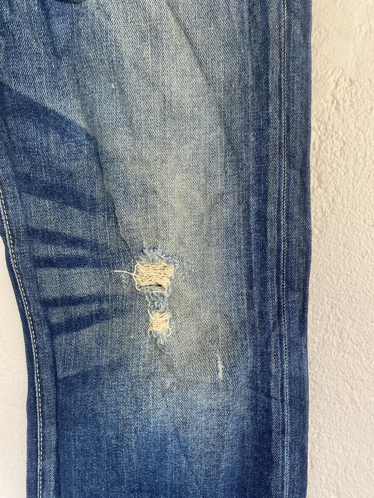 Undercover × Uniqlo UJ Whiskers Clawmark Denim Size US 34 / EU 50 - 3 Thumbnail