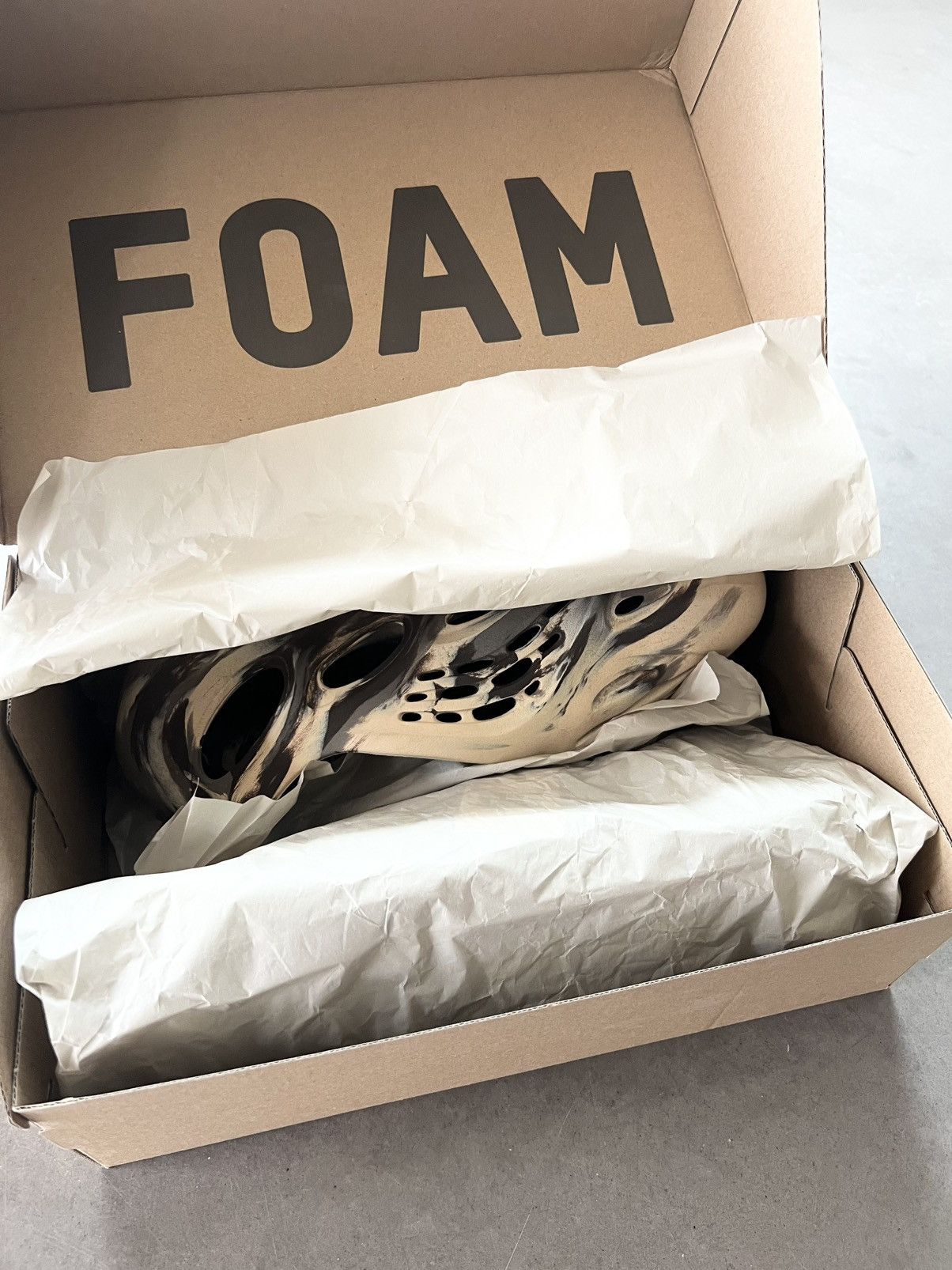 Yeezy 🖤 MX CREAM CLAY FOAM RUNNER - ADIDAS X YEEZY Size US 11 / EU 44 - 17 Thumbnail