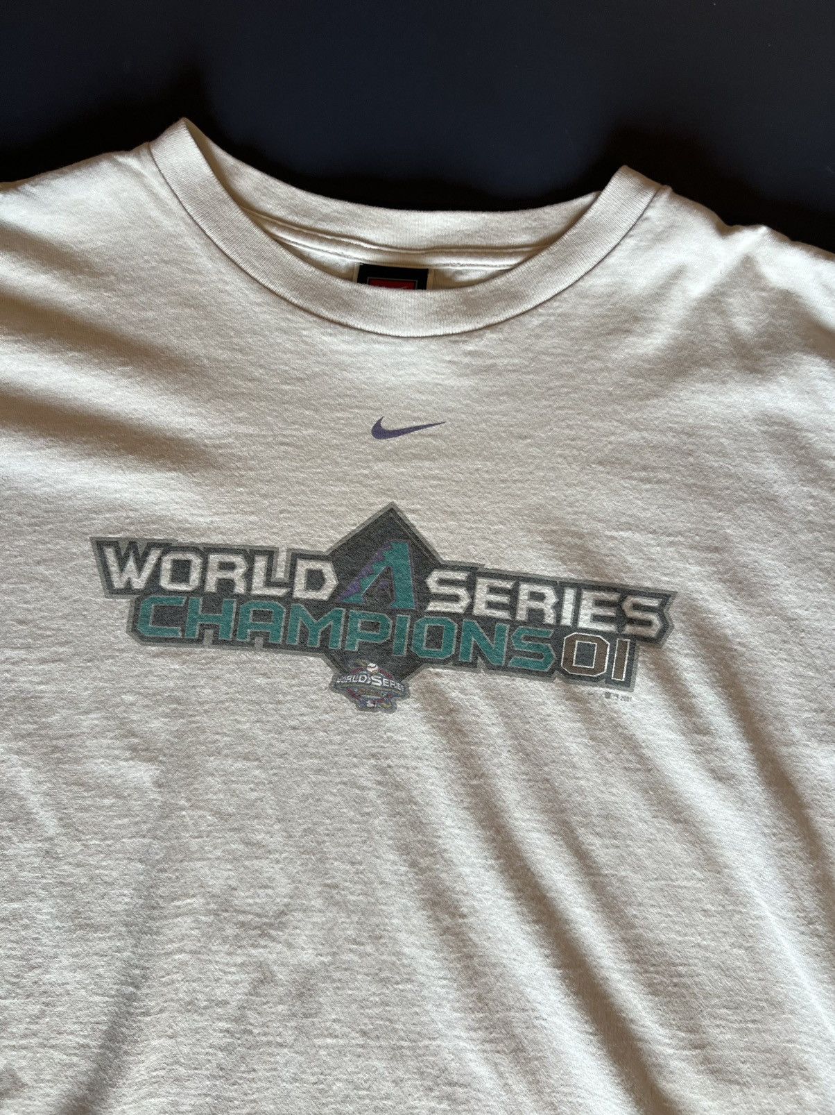 Nike Nike 2001 Arizona Diamondbacks world series champion Size US XXL / EU 58 / 5 - 2 Thumbnail