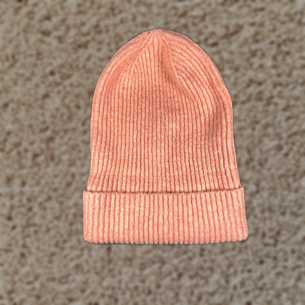 Vintage Universal Thread Beanie Toque Women One Size Pink Polyester Acrylic Knit Ski Hat/Cap Beanie Womens Winter 90s? Size ONE SIZE - 1 Thumbnail