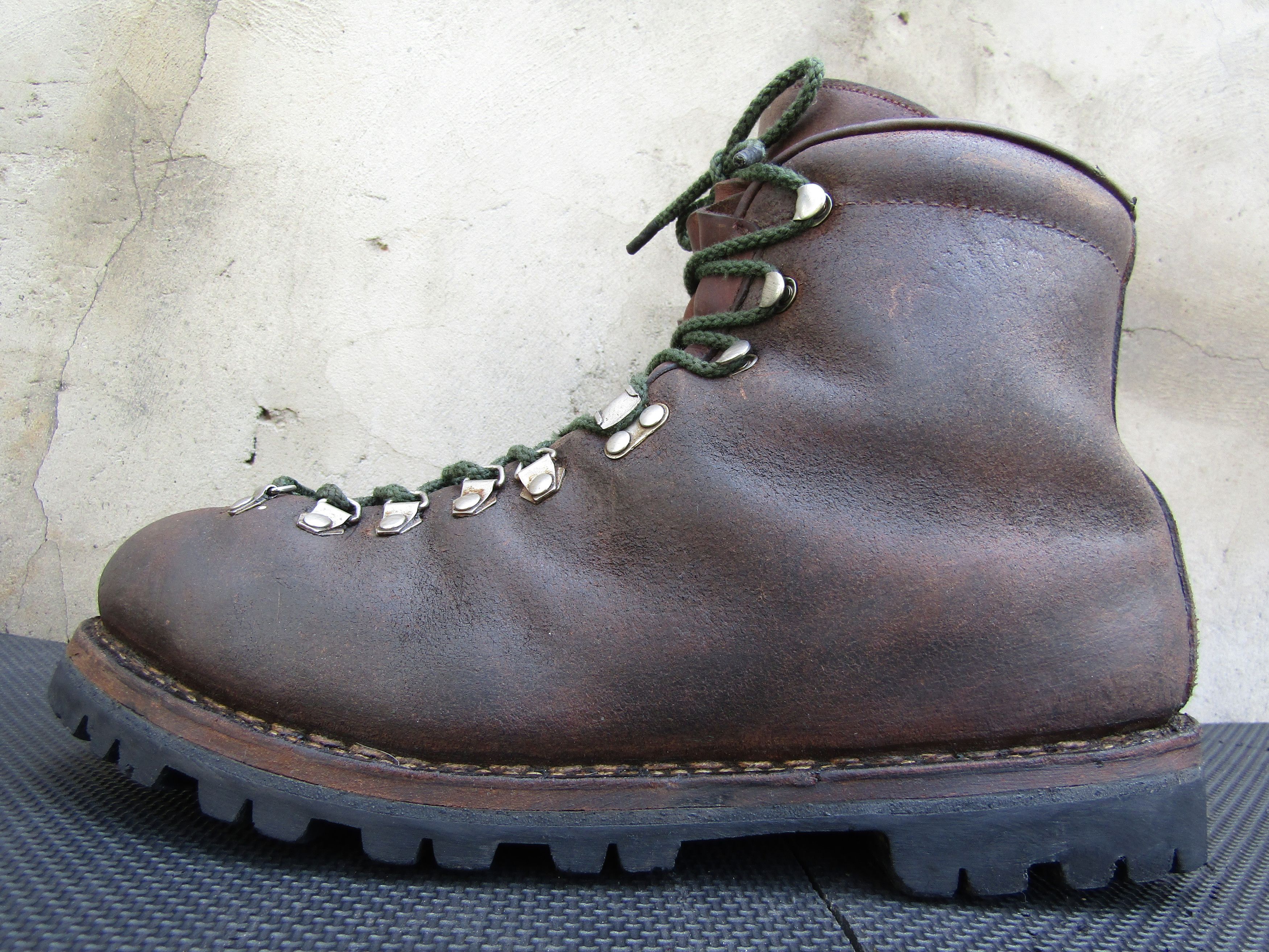 Vintage Vintage RICHARD PONTVERT Vercors mountaineering France Size US 12.5 / EU 45-46 - 7 Thumbnail