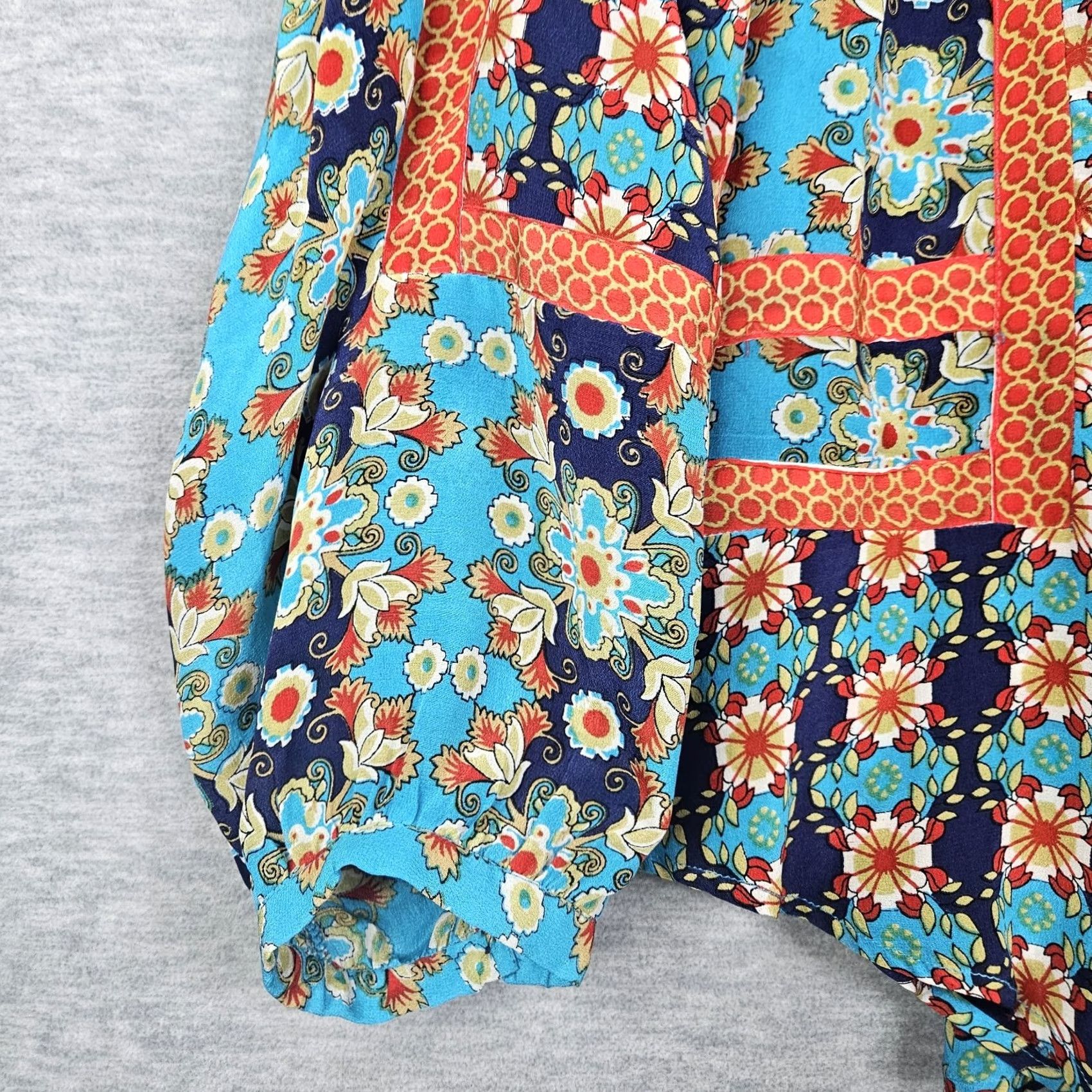 IOLANI Tolani Silk Blouse Women's Bohemian Peasant Floral V-neck Sz S Multicolor Long Sleeve Slim Fit Casual Pullover Dry Clean Only Size S / US 4 / IT 40 - 3 Thumbnail