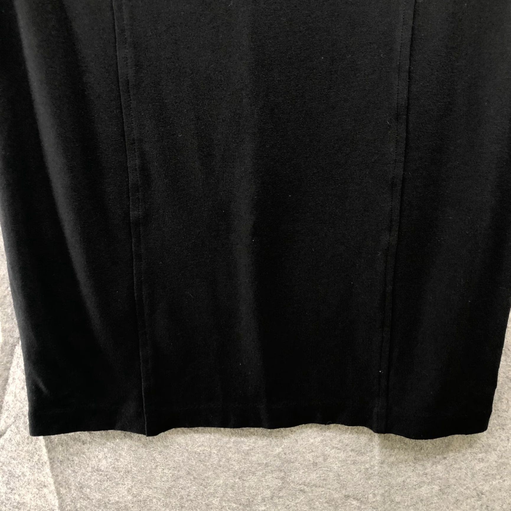 Gap GAP Jersey Knit Pencil Skirt - Womens L - Black - Knee Length - Side Zip - Stretchy Workwear Size L / US 10 / IT 46 - 4 Thumbnail