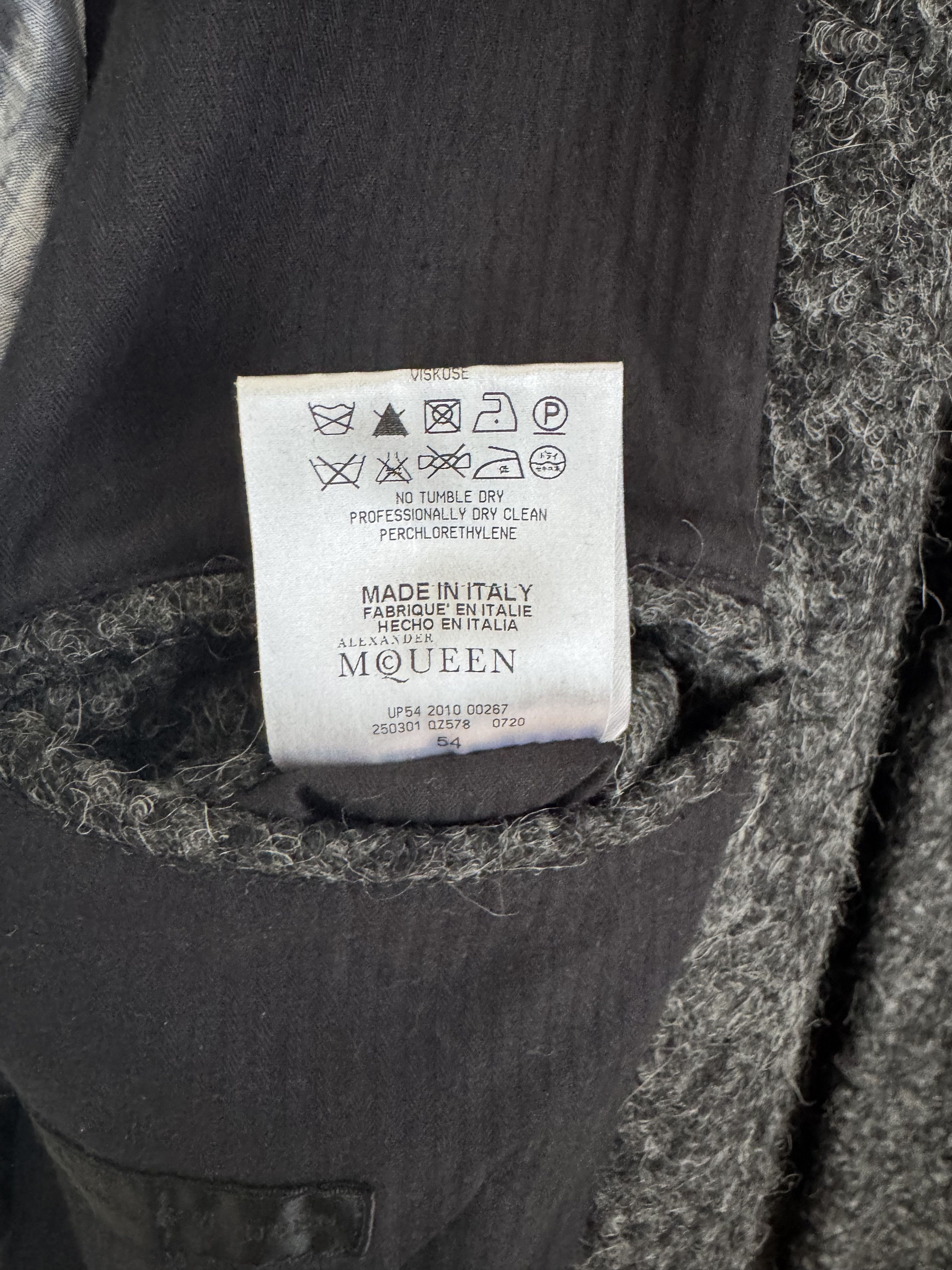 Alexander McQueen Alexander McQueen Toggle Coat Fall 2010 Size US L / EU 52-54 / 3 - 11 Thumbnail