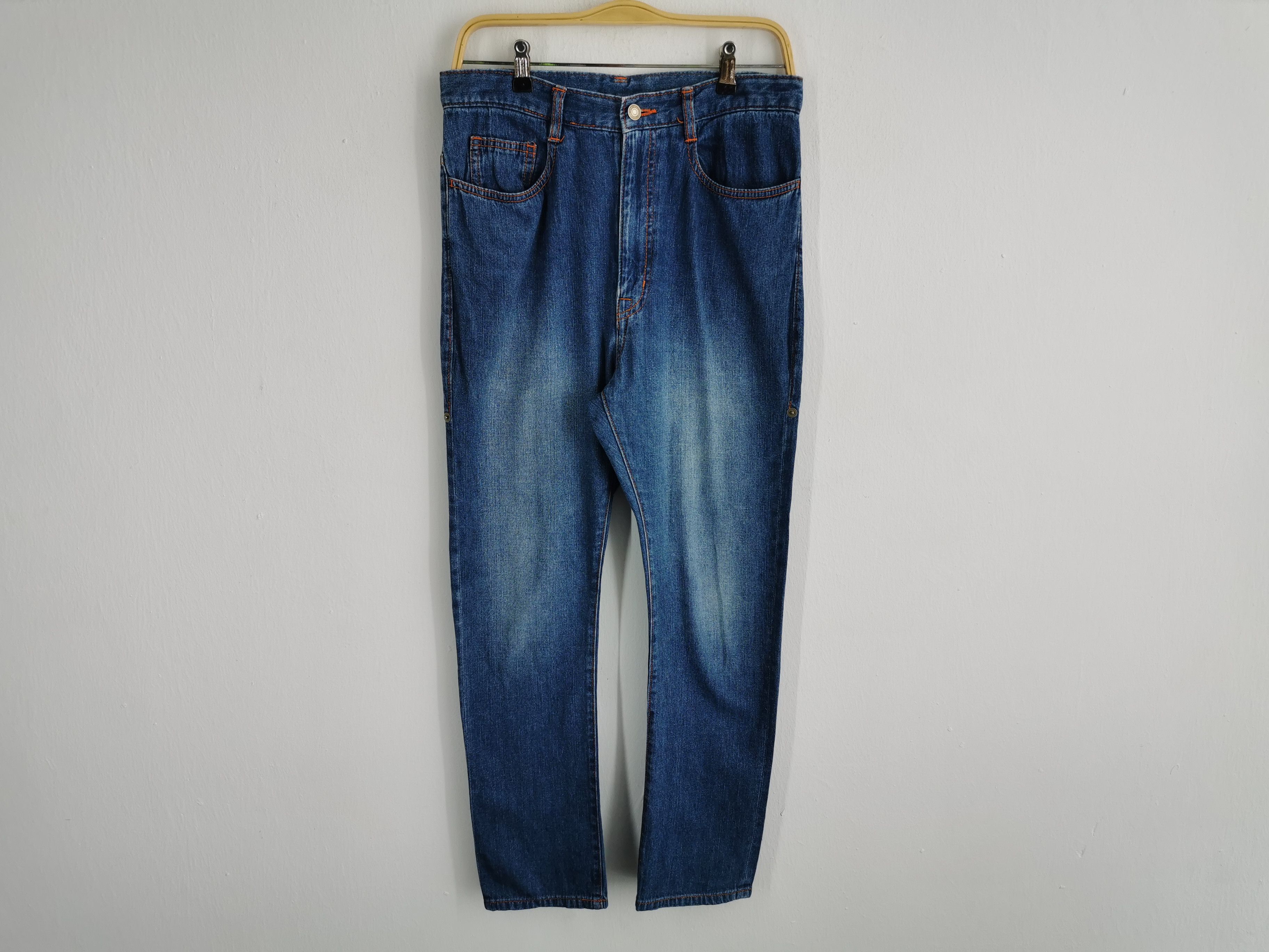 Issey Miyake × mercibeaucoup Issey Miyake Mercibeaucoup Relaxed Jeans Size 30 Size US 30 / EU 46 - 2 Thumbnail