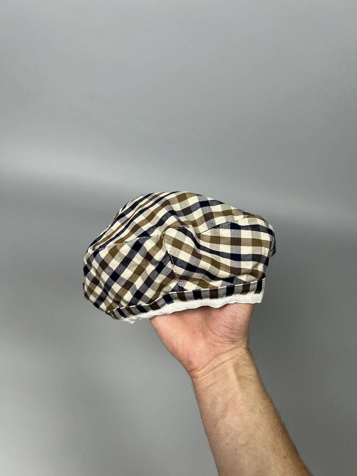 Aquascutum Aquascutum Beret / headdress in a branded checkered pattern Size ONE SIZE - 9 Thumbnail