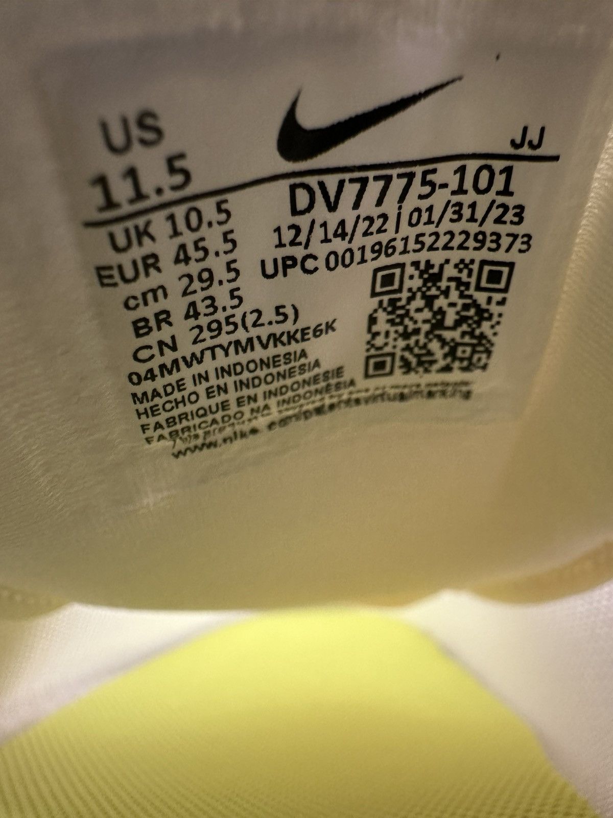 Nike Nike Tanjun FlyEase – Triple White 🤍 Size US 11.5 / EU 44-45 - 7 Thumbnail