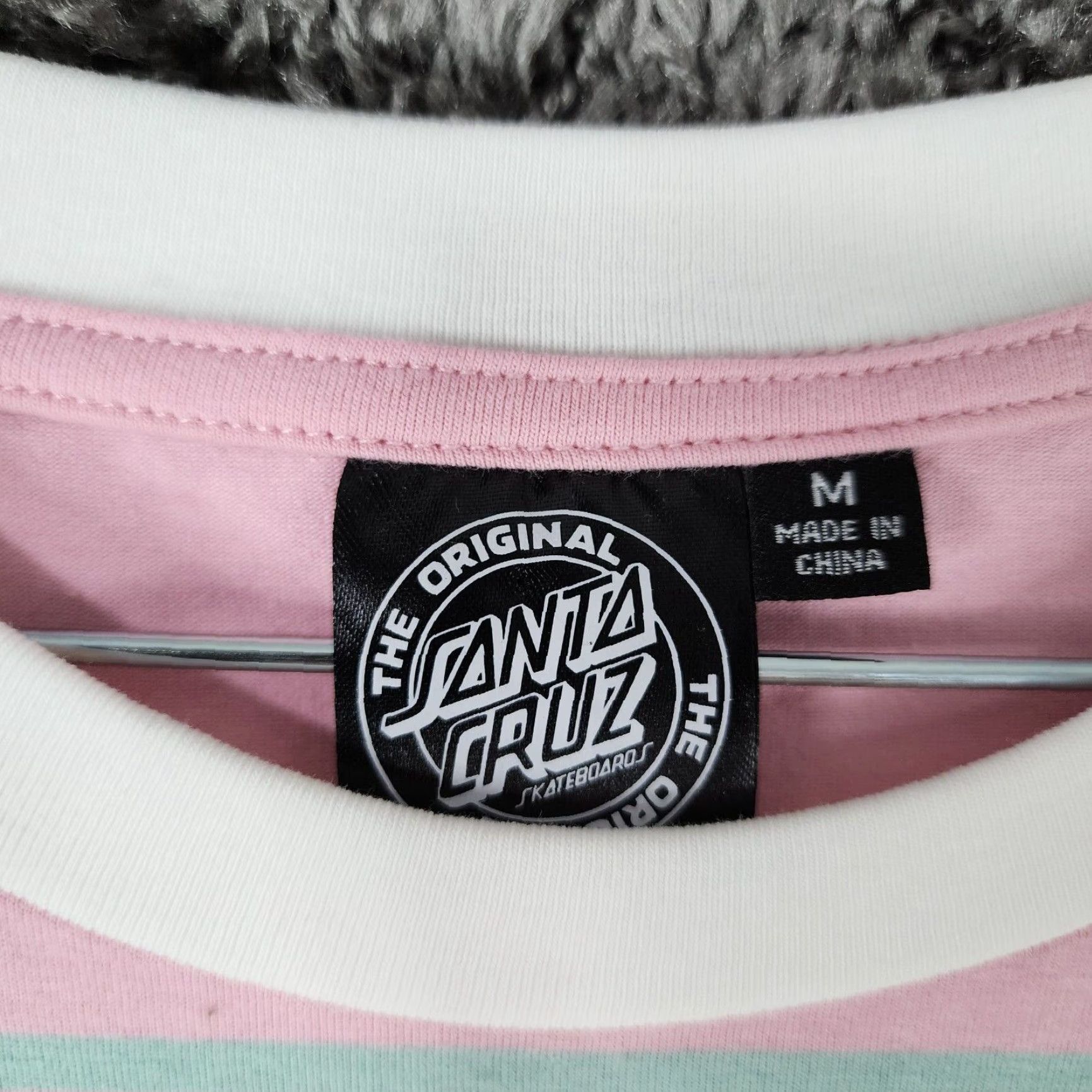 Vintage Santa Cruz Pink Striped Long Sleeve Graphic Mens T-Shirt Size M Size US M / EU 48-50 / 2 - 4 Thumbnail