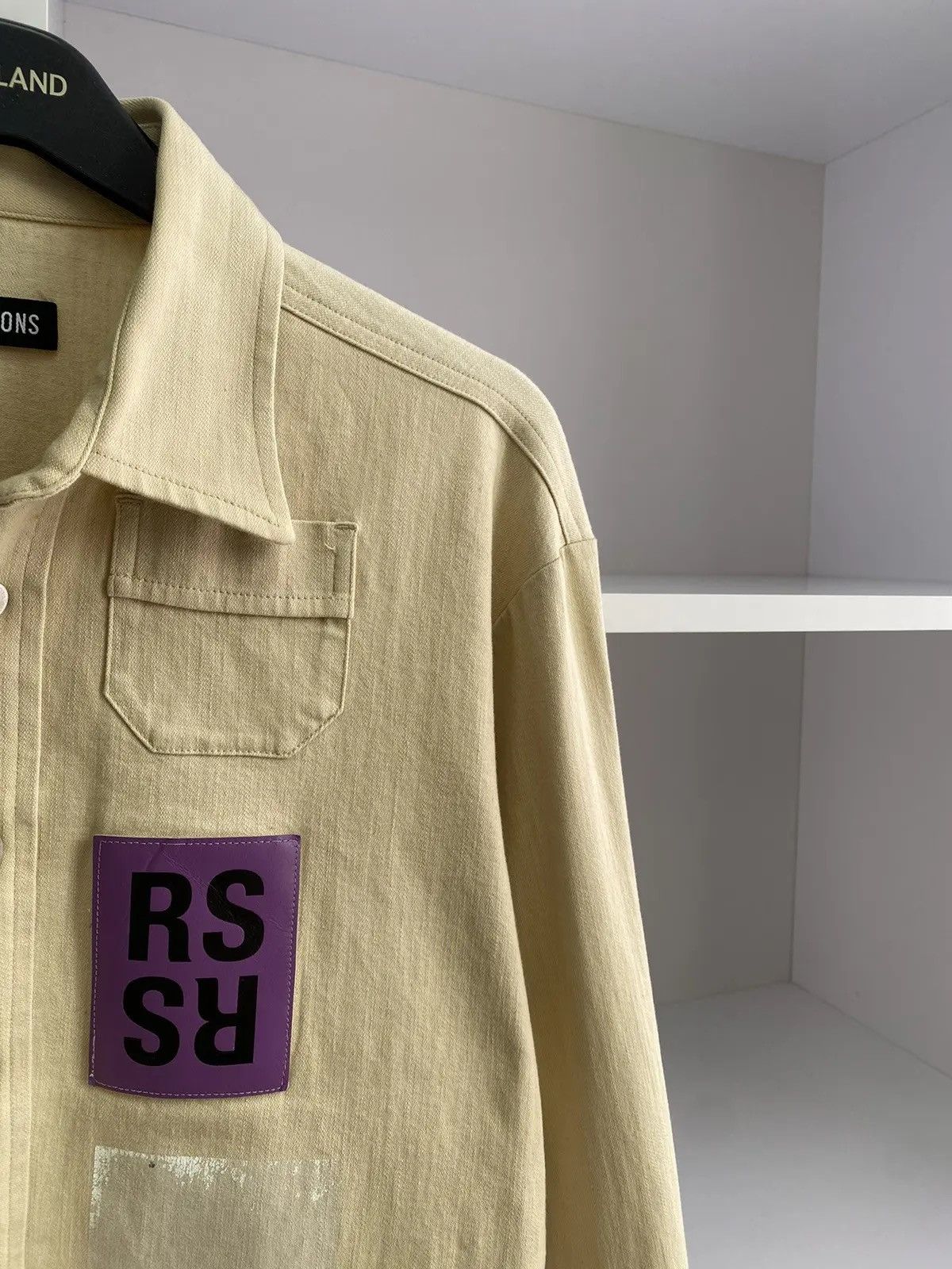 Raf Simons × Vintage Vintage Raf Simons 15SS Two Pocket RS Walker Patch Shirt Size US L / EU 52-54 / 3 - 10 Thumbnail