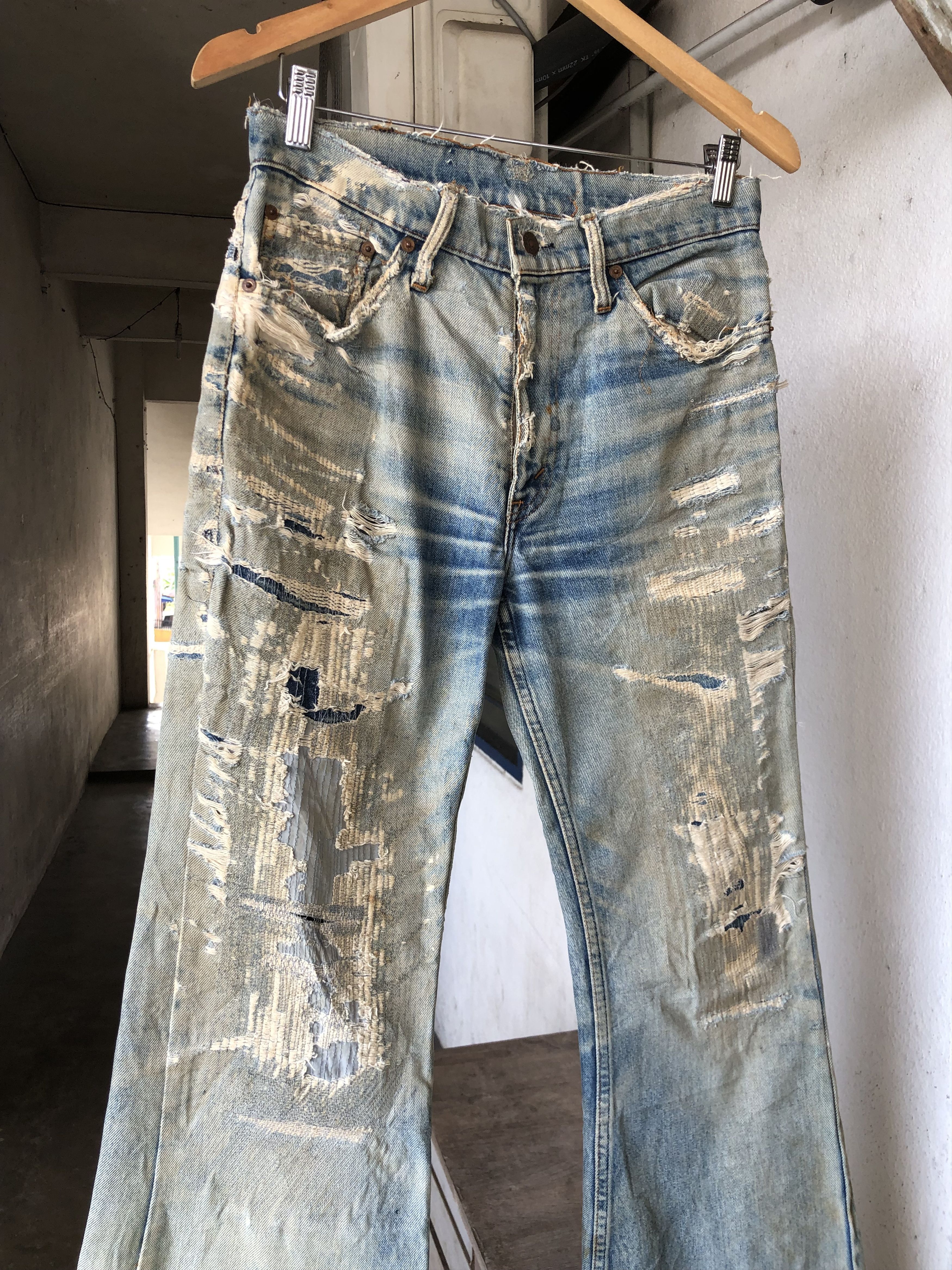 Levi's Vintage 90s Levis Distressed Denim Flare Pants Size US 29 - 3 Thumbnail