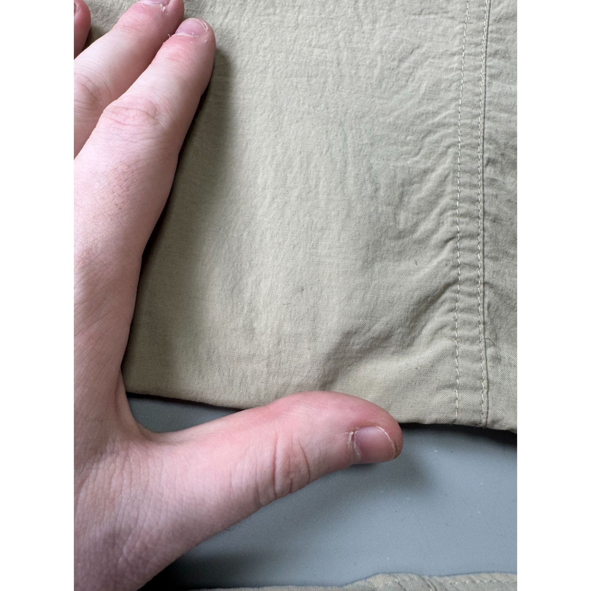 The North Face The North Face Beige Nylon Cargo Trail Pants (Y1190) Size US 32 / EU 48 - 16 Thumbnail