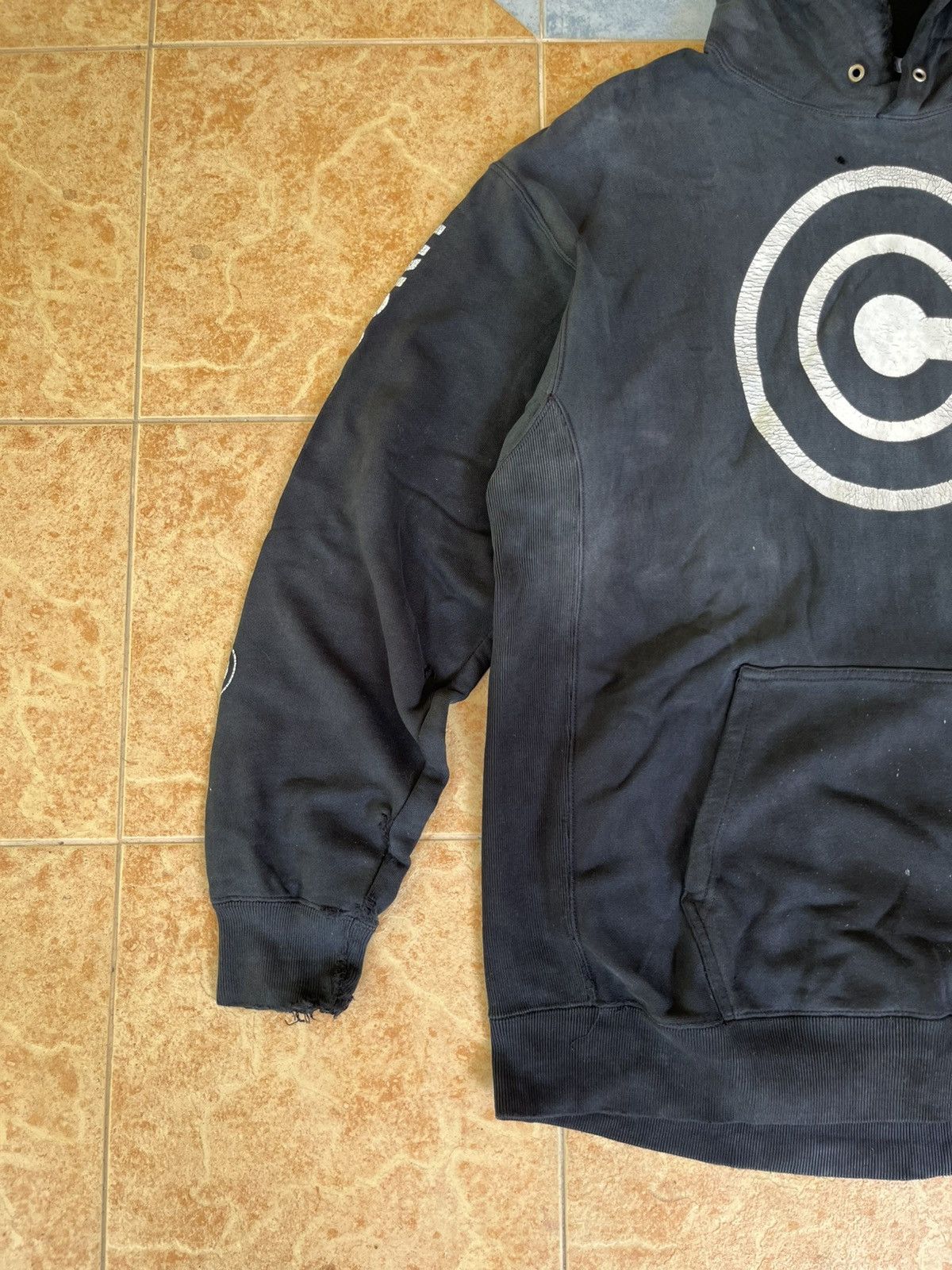 If Six Was Nine 💥TRASHED Vintage 2000s DRAGON BALL Capsule Corps Distressed Size US L / EU 52-54 / 3 - 5 Thumbnail