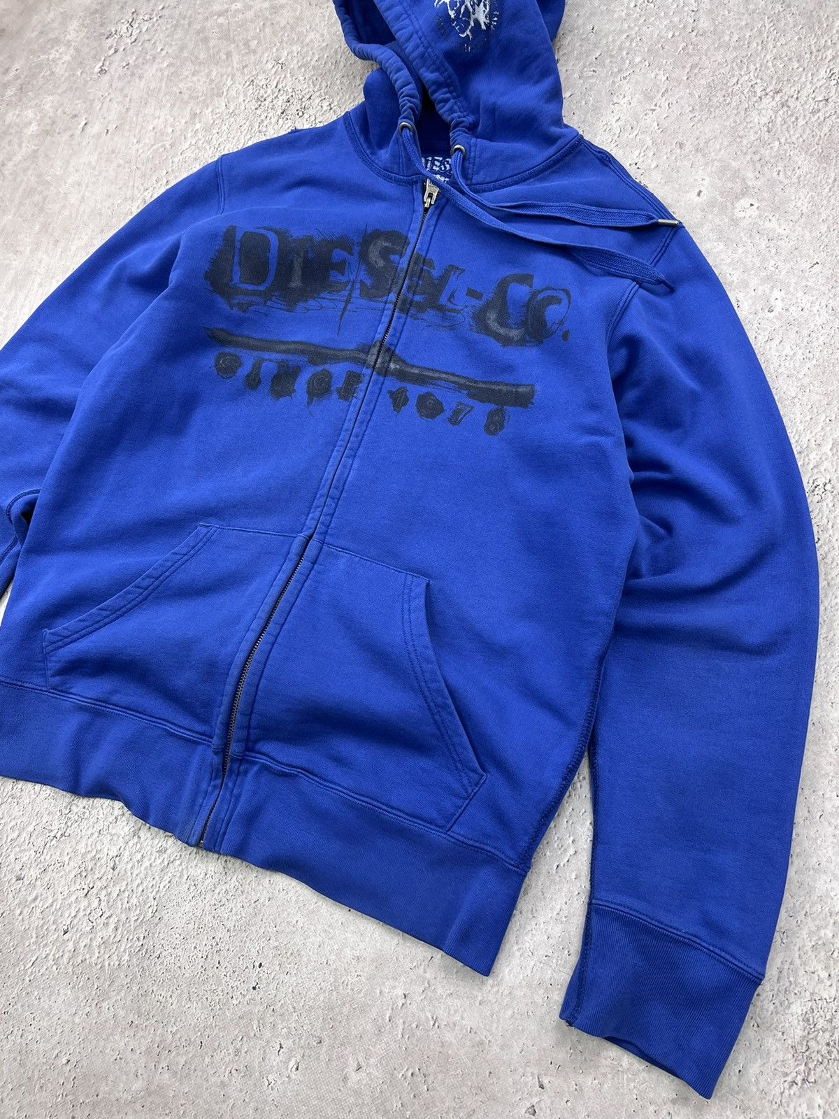 Diesel × Vintage Vintage Y2K Diesel Boxy Fit Big Logo Hoodie Size US L / EU 52-54 / 3 - 7 Thumbnail