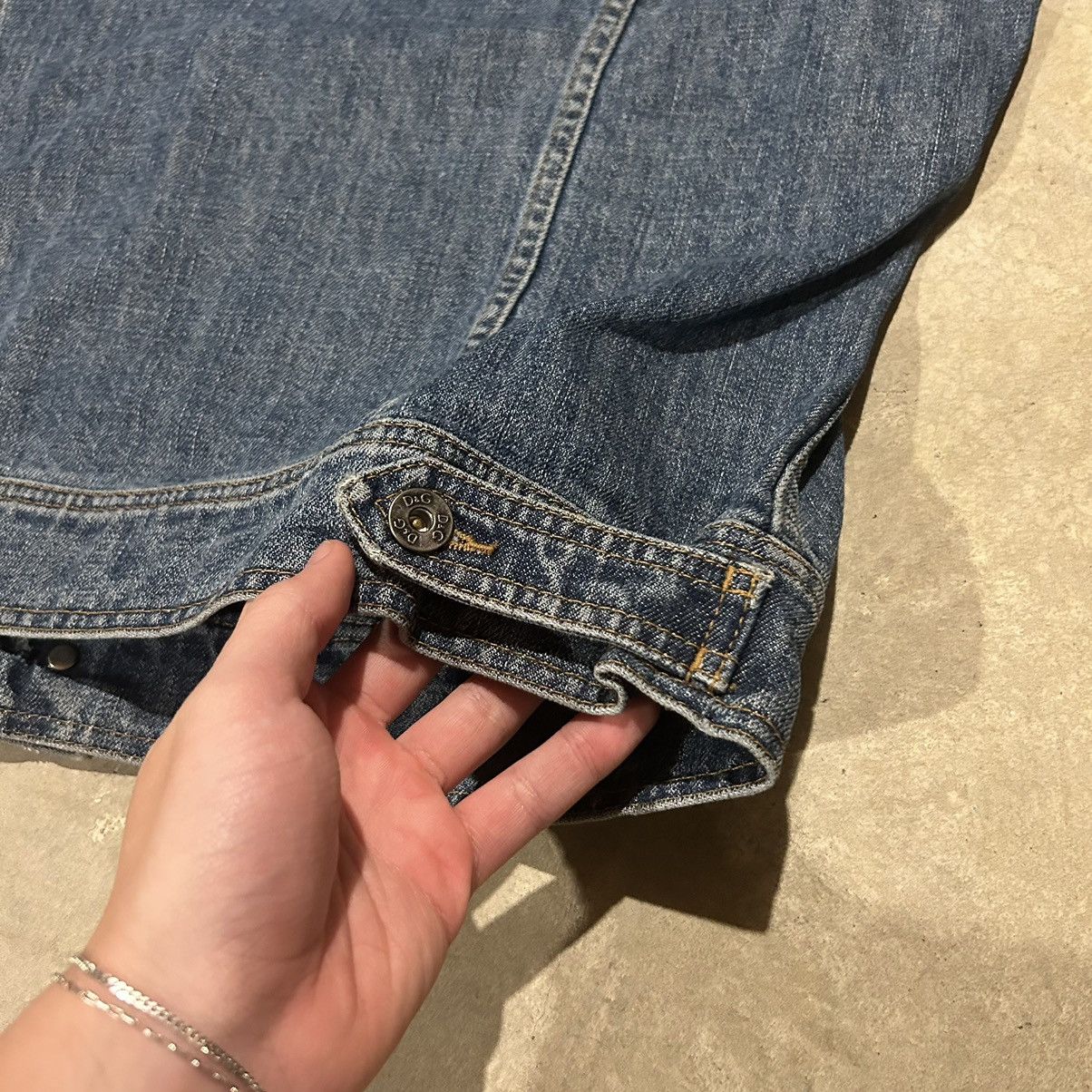 Designer × Dolce & Gabbana Dolce & Gabbana Chopped Short Sleeve Denim Trucker Jacket Size US L / EU 52-54 / 3 - 8 Thumbnail