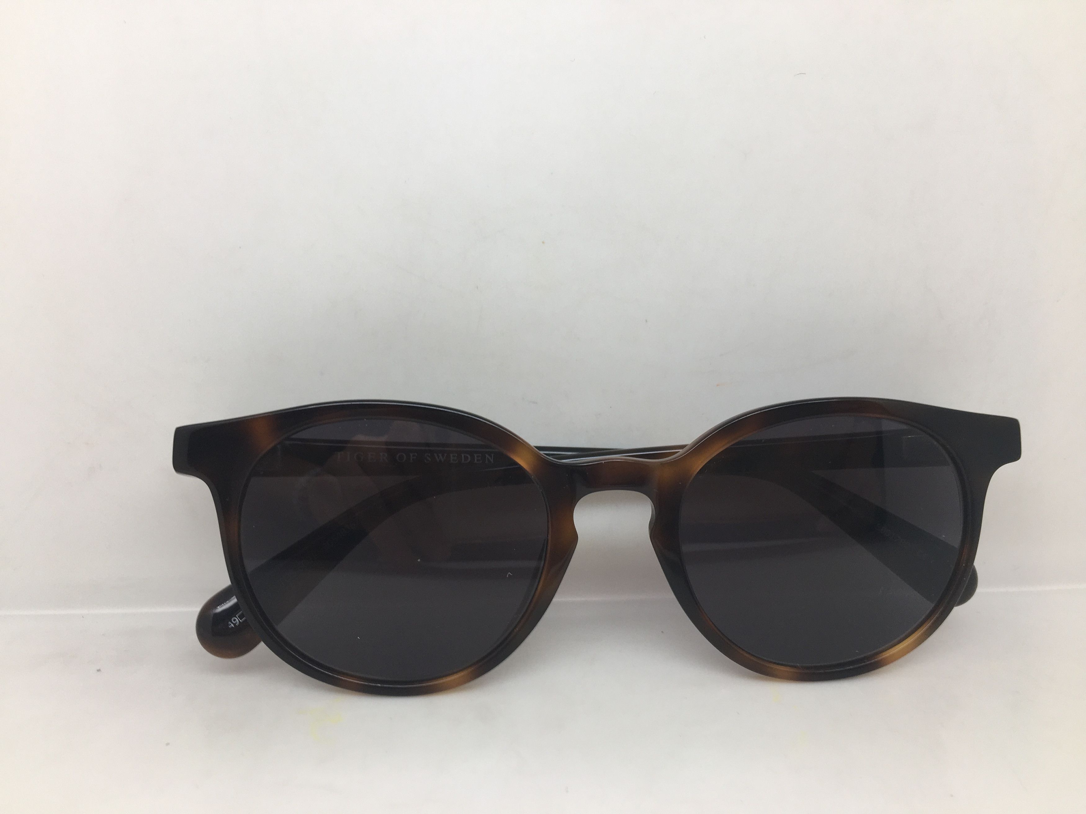 Other Tiger of Sweden Tortoise Acetate ARTSTOCRST Round Sunglasses Size ONE SIZE - 6 Thumbnail