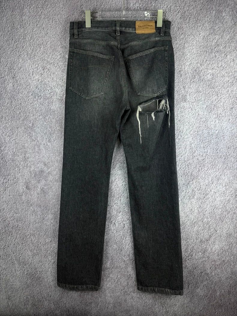 Balenciaga Balenciaga 22FW leather tag denim pants Size US 30 / EU 46 - 2 Thumbnail