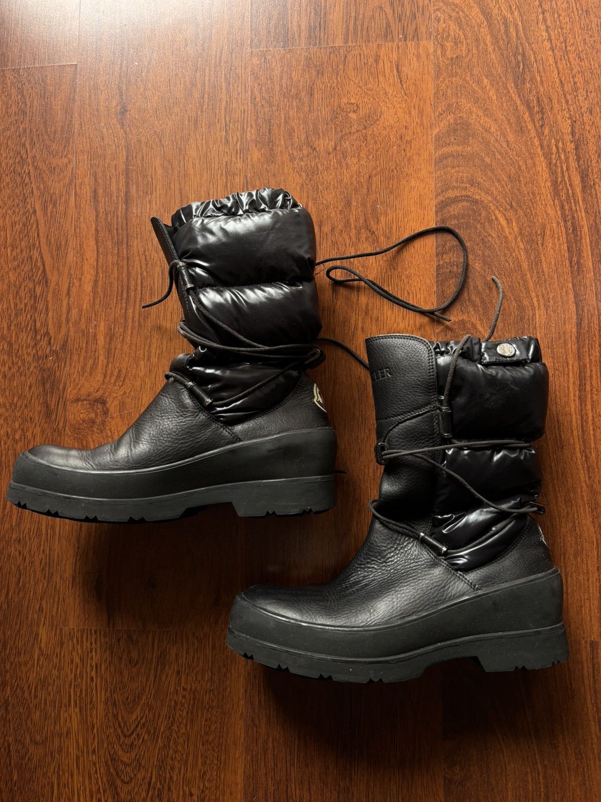 Moncler Moncler puffy boots Size US 9 / EU 42 - 2 Thumbnail