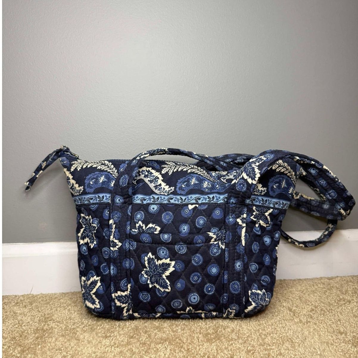 Vera Bradley Vera Bradley Quilted Tropical Shoulder Tote Bag Navy Blue Size ONE SIZE - 3 Thumbnail
