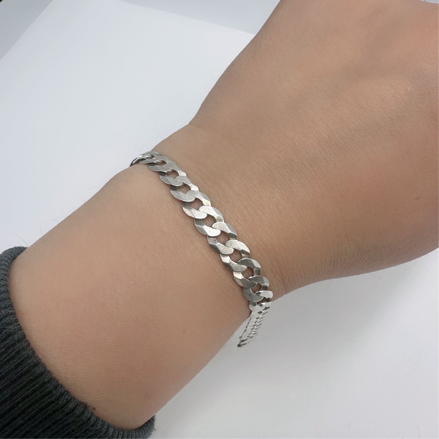 Sterling Silver Vintage 925 Sterling Silver Curb Chain Bracelet Size ONE SIZE - 5 Thumbnail
