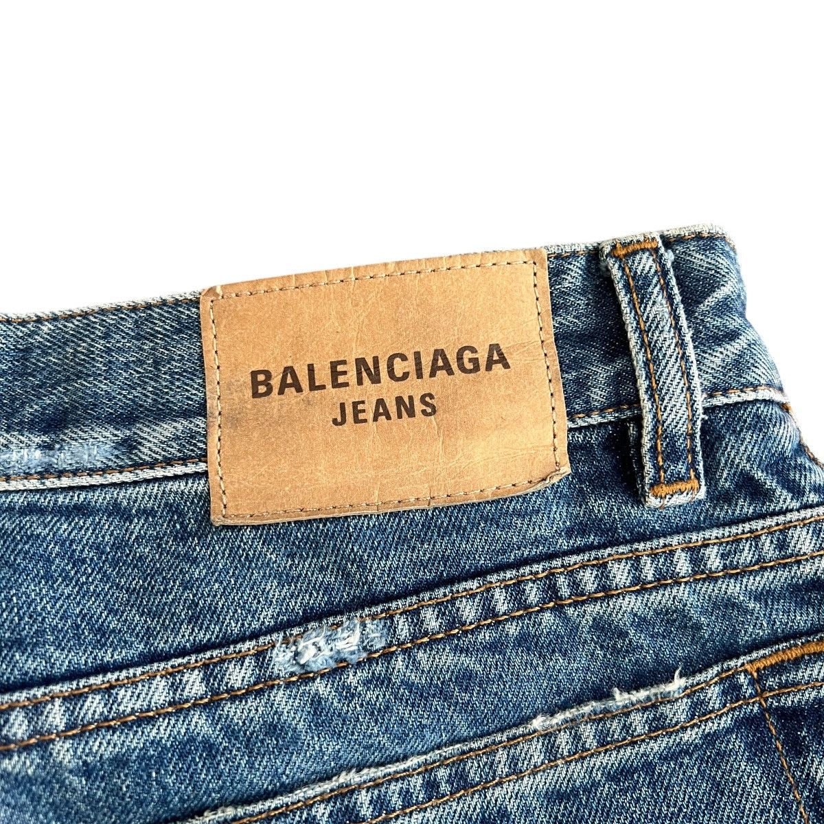 Balenciaga BALENCIAGA 2023SS Damaged Hem Loose Fit Denim Jeans S Size US 32 / EU 48 - 8 Thumbnail