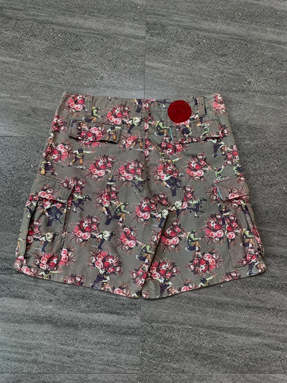 PHENOMENON FREE TAX! Soldier Floral Cargo Shorts - 33” Size US 33 - 12 Thumbnail