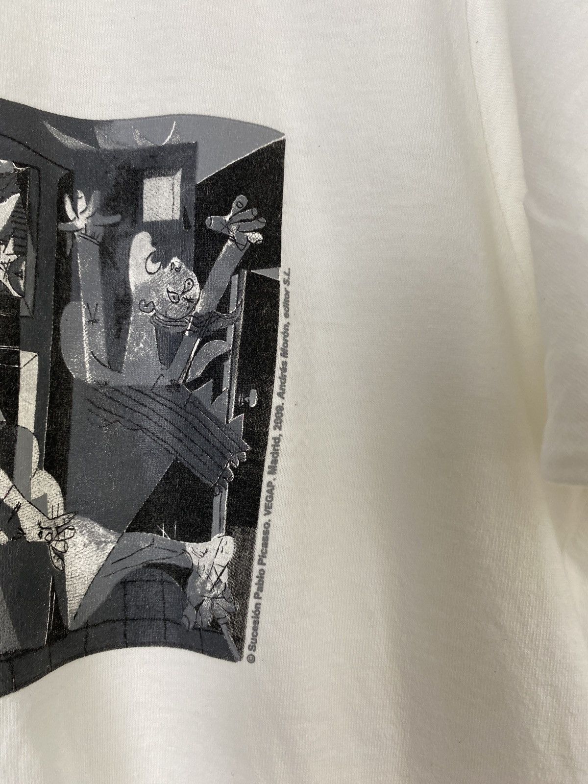 Vintage Vintage Picasso Guernica Art Tee Size US M / EU 48-50 / 2 - 5 Thumbnail