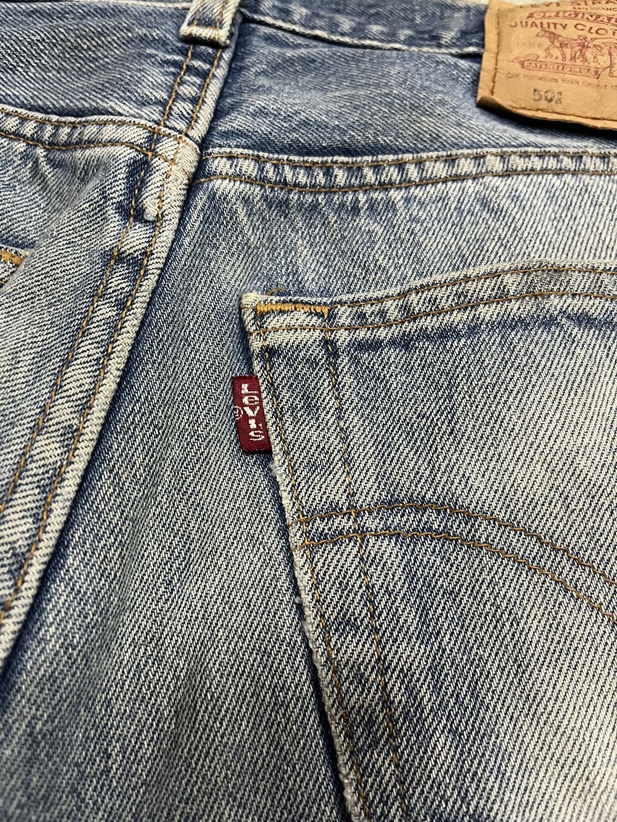 Levi's Vintage Levis light wash 501 distressed denim Size US 31 - 5 Thumbnail