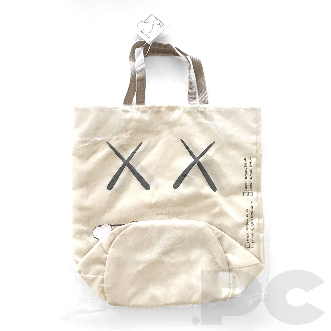 Kaws KAWS x LAFORET 25TH ANNIVERSARY COLLECTION japan vintage Size ONE SIZE - 5 Thumbnail