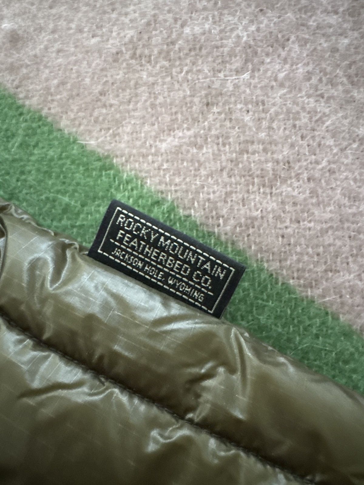 Rocky Mountain Featherbed Rocky Mountain Featherbed 6 Month Cardigan Olive Size US L / EU 52-54 / 3 - 7 Thumbnail