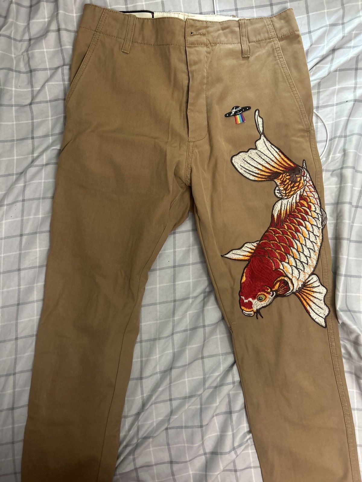 Gucci Gucci Koi Fish Embroidered Khaki Pants Size US 28 / EU 44 - 4 Thumbnail