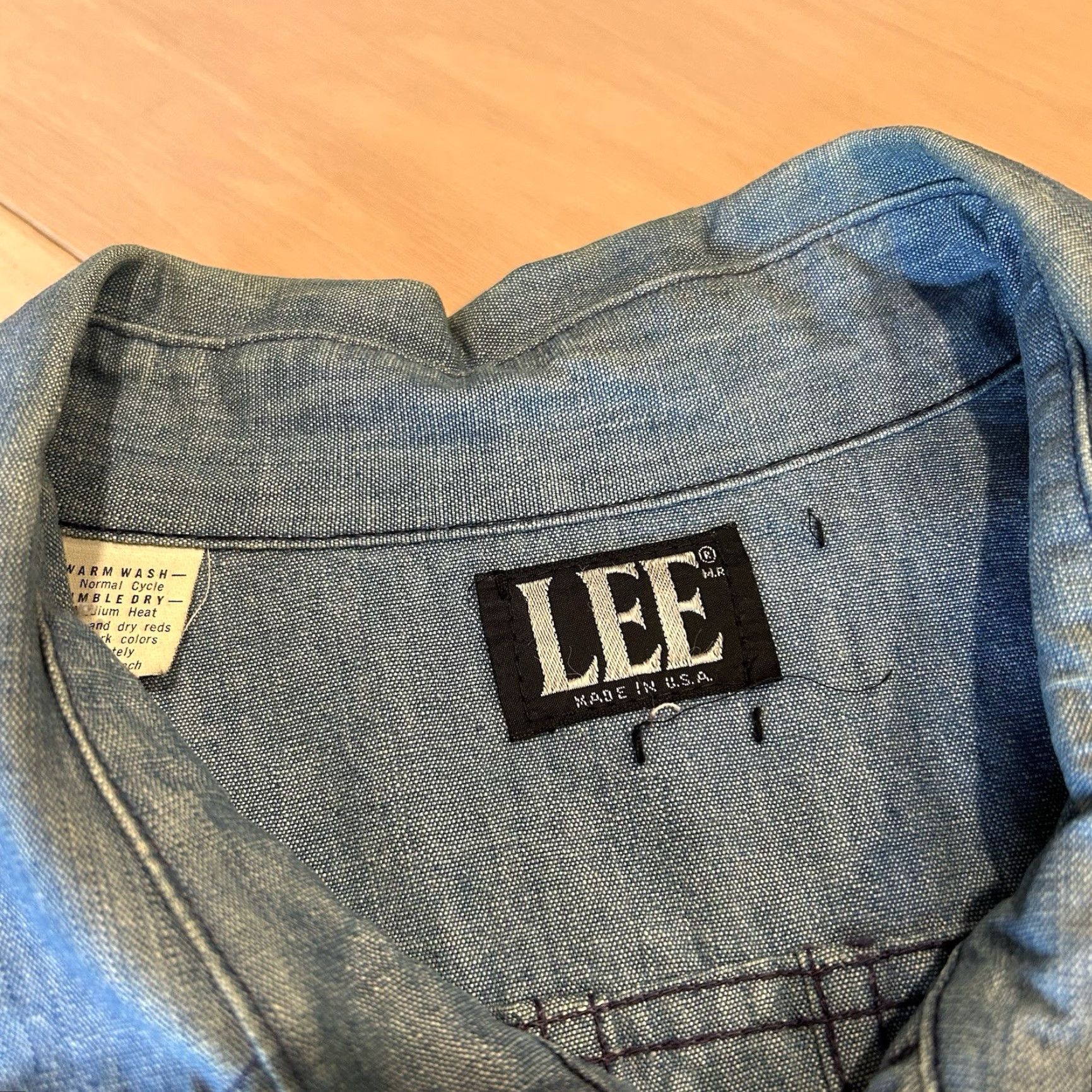 Lee VINTAGE Lee Blue Denim Snap Button-Up Shirt Jacket Mens Large Shirt Jacket Mens Large Blue Denim Snap Button-Up Shirt Jacket Lee Size US L / EU 52-54 / 3 - 7 Thumbnail