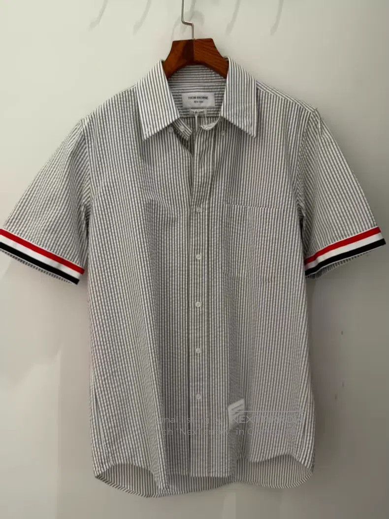 Thom Browne Thom Browne Short-sleeve shirt with grey and white fine st Size US M / EU 48-50 / 2 - 1 Thumbnail
