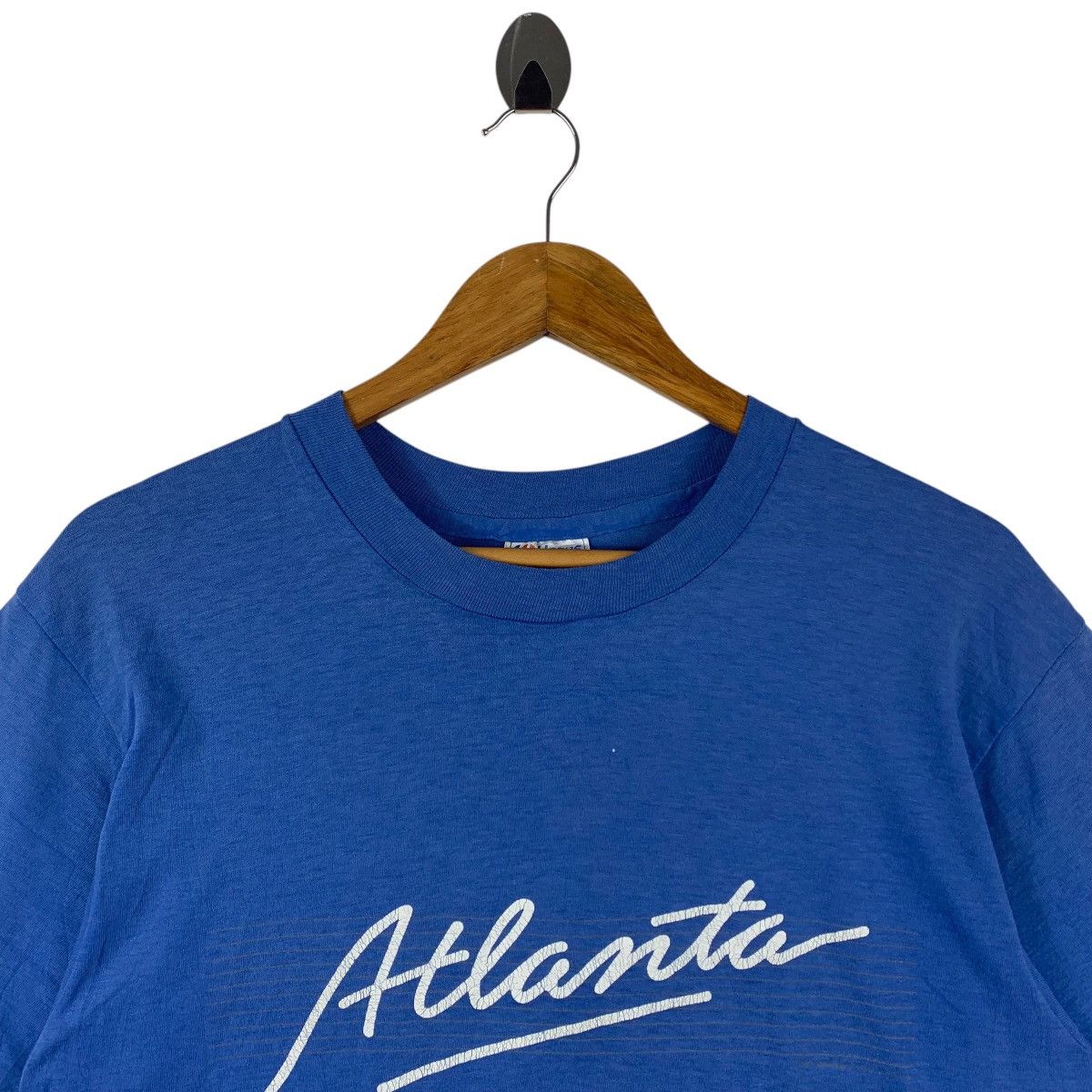 Vintage Vintage 90s ATLANTA SImple spellout tee Size US L / EU 52-54 / 3 - 2 Thumbnail