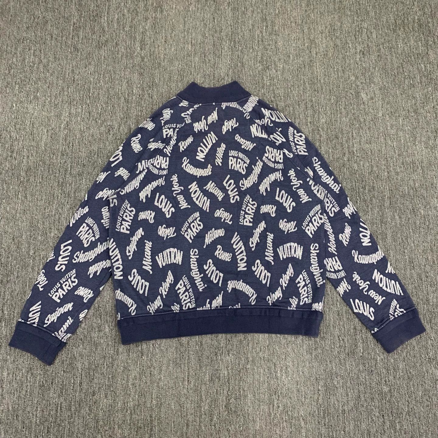 Louis Vuitton LV Blue Half-Zip Slogan Sweatshirt Size US L / EU 52-54 / 3 - 2 Thumbnail