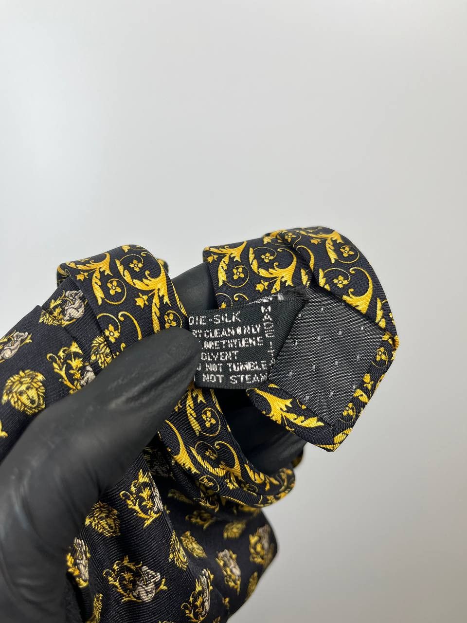 Versace Gianni Versace Medusa Silk Tie Black Gold Baroque Pattern Size ONE SIZE - 6 Thumbnail