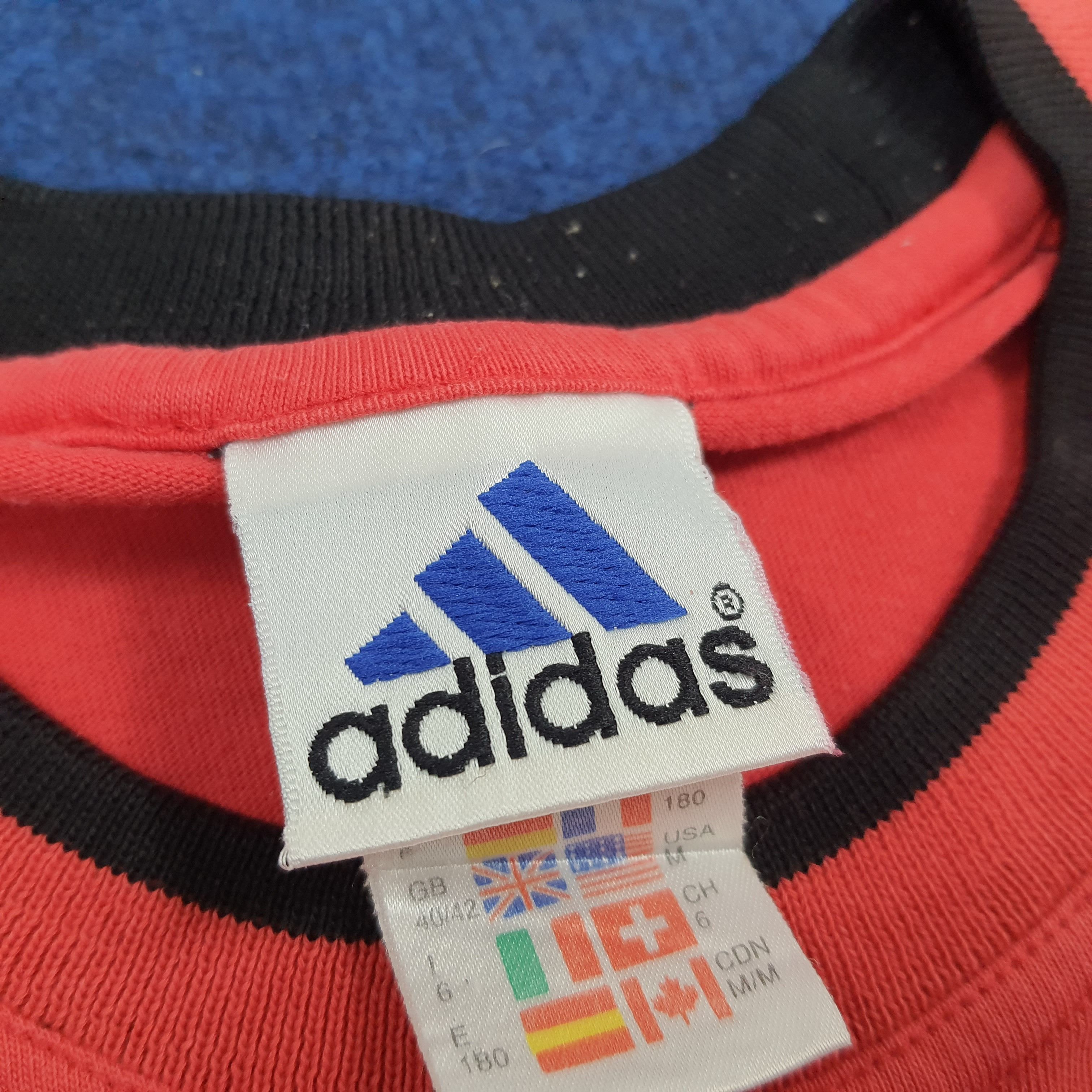 Adidas × Vintage Vintage Adidas AC Milan Sports Football Club Tshirt Size US XL / EU 56 / 4 - 5 Thumbnail