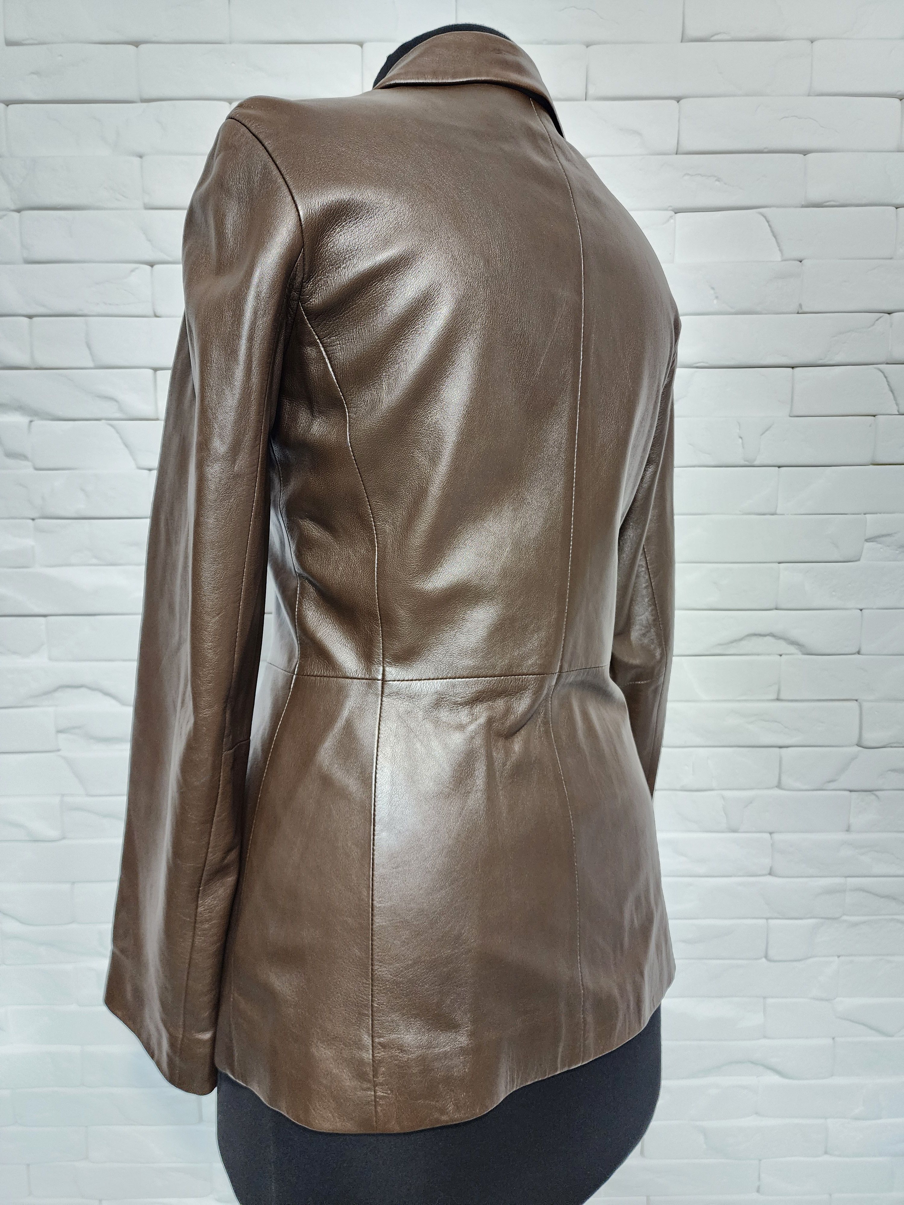 Hugo Boss Vintage Brown Leather Jacket: Women's Zip-Up Sportswear Size M / US 6-8 / IT 42-44 - 7 Thumbnail