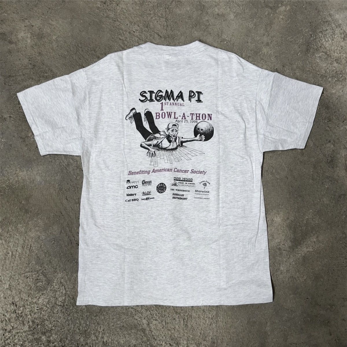 Hanes × Vintage 1998 HANES Sigma Pi Bowl-A-Thon Vintage T-shirt Size US L / EU 52-54 / 3 - 1 Thumbnail