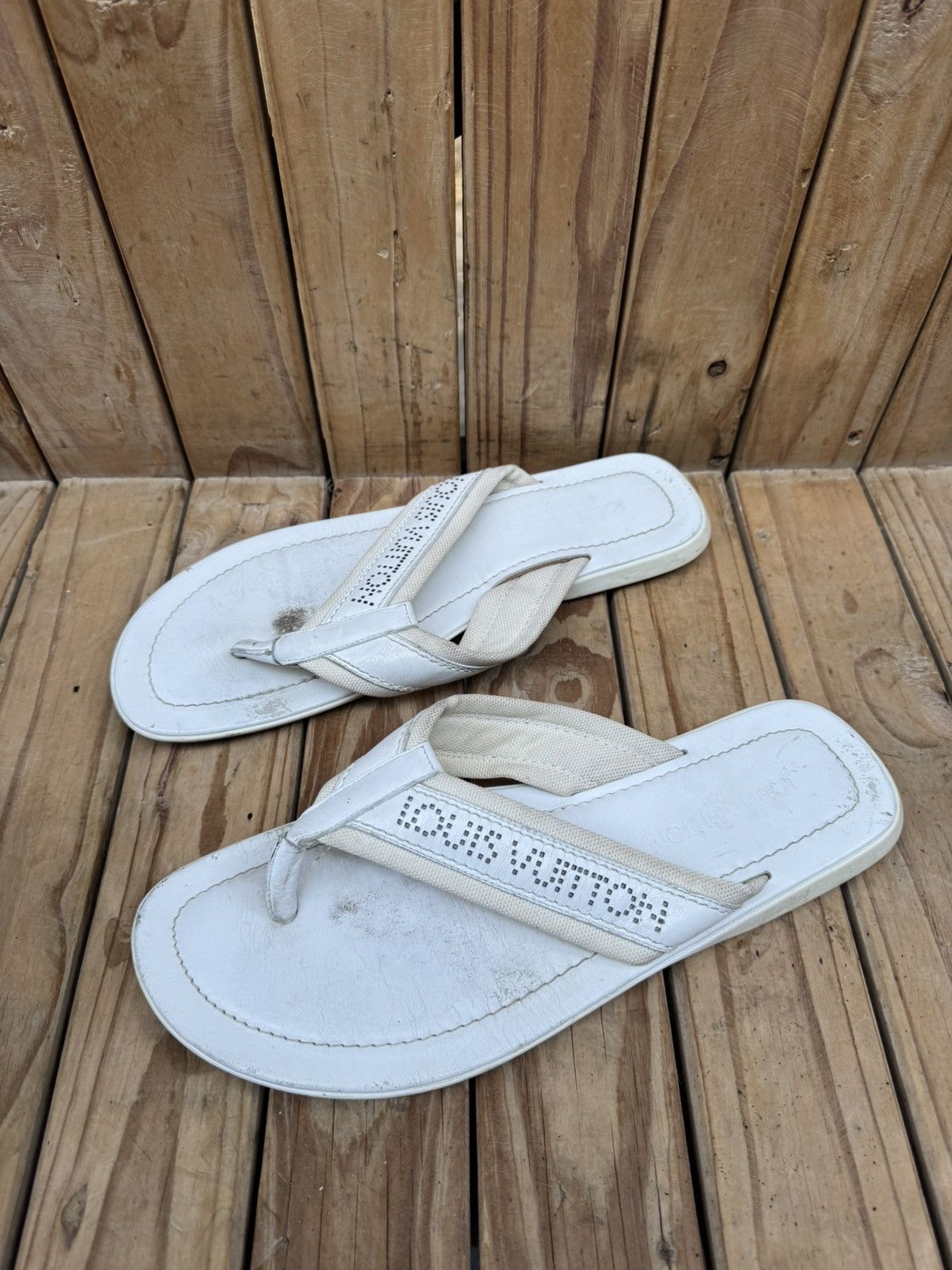 Louis Vuitton Louis vuitton White Leather strappy Men’s sandals UK 10.5 Size US 11.5 / EU 44-45 - 10 Thumbnail