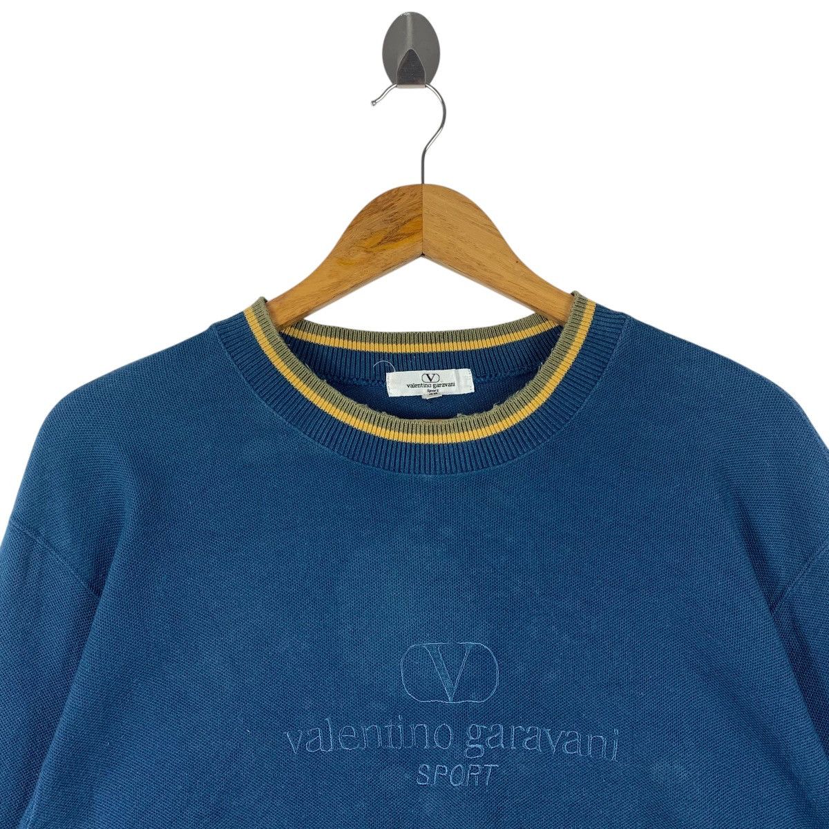 Valentino × Vintage Vintage VALENTINO GARAVANI Embroidery spellout sweatshirt Size US M / EU 48-50 / 2 - 2 Thumbnail