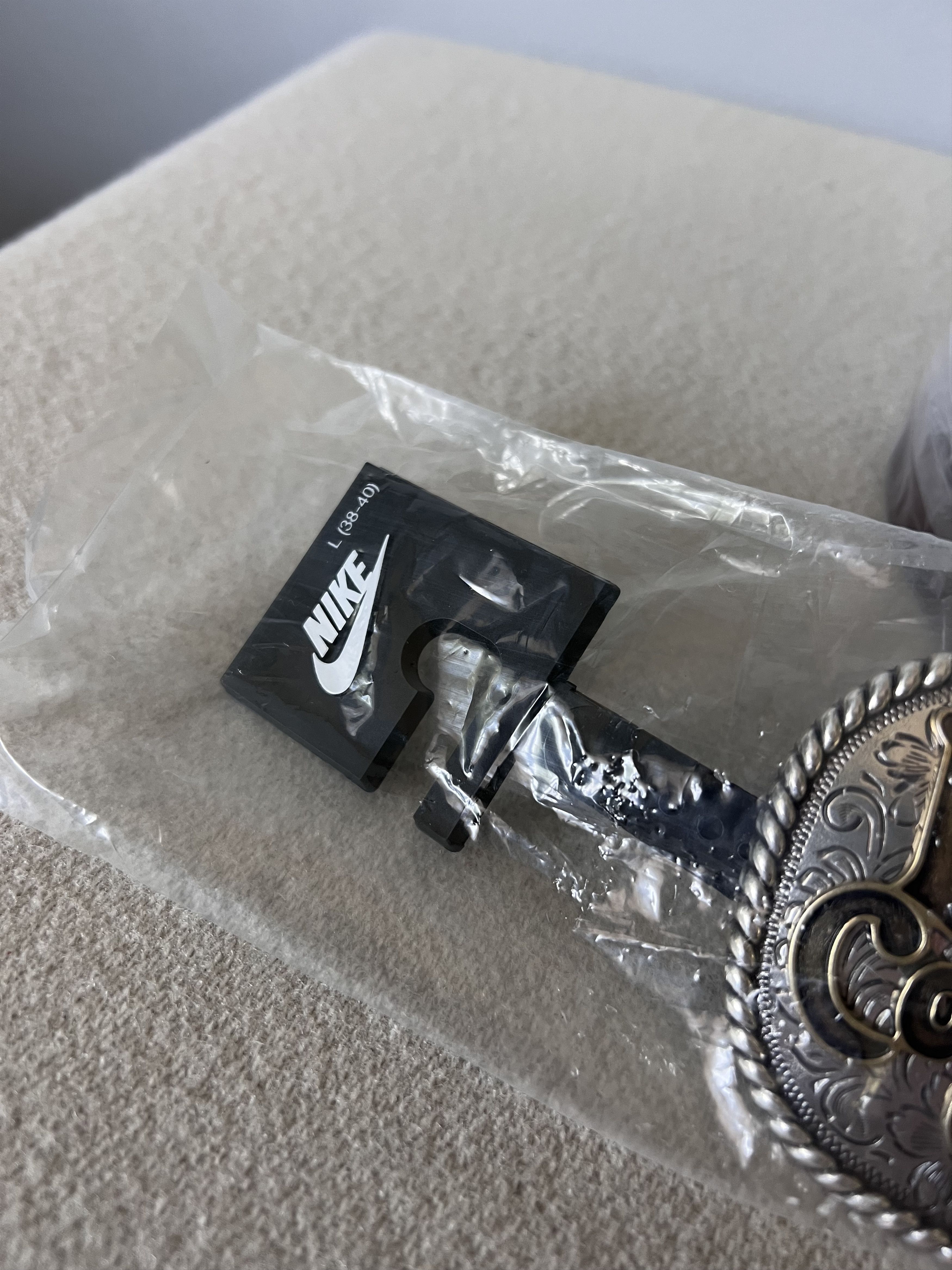 Nike LARGE Nike Country Rhinestone Plaque Buckle Belt in Brown Size ONE SIZE - 4 Thumbnail