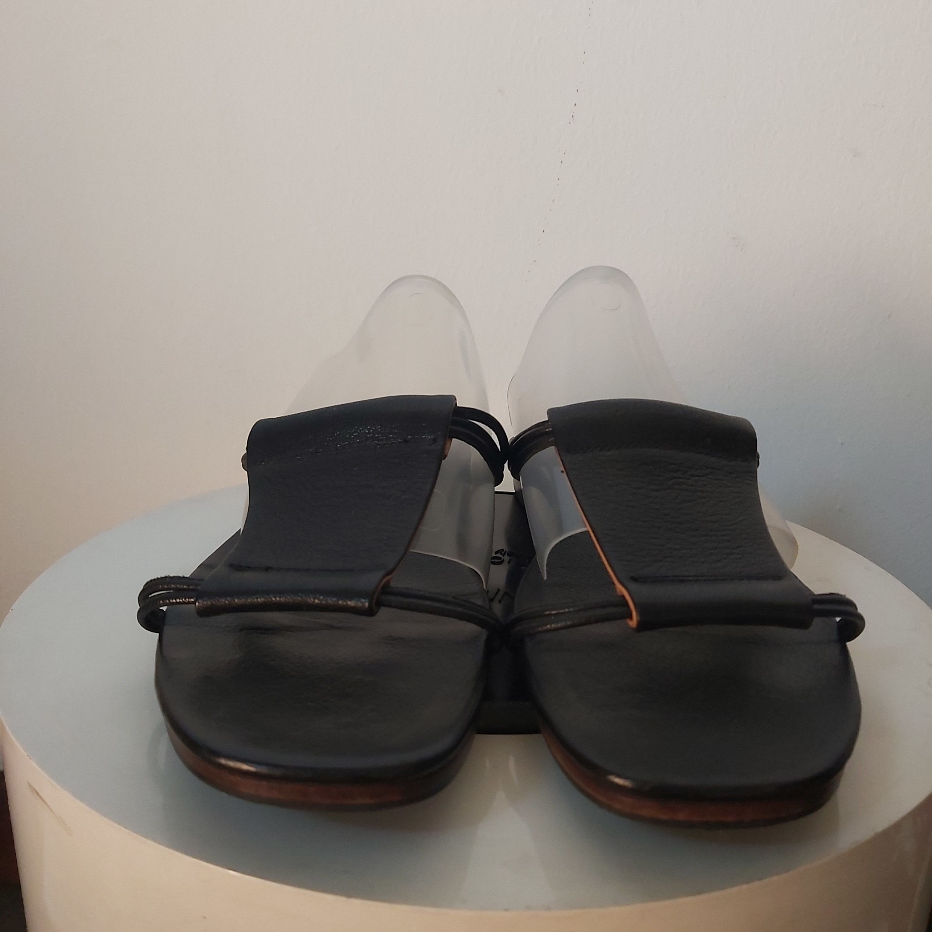 Y's × Yohji Yamamoto Y's Yohji Yamamoto ladies leather sandals black size 9 Size US 9 / IT 39 - 11 Thumbnail