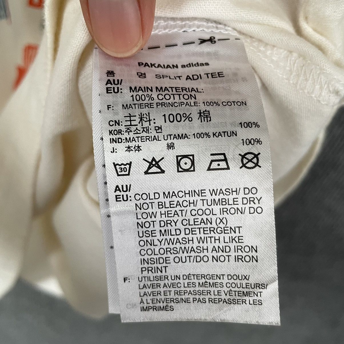 Adidas 2019 Adidas Originals T Shirt Size US L / EU 52-54 / 3 - 4 Thumbnail
