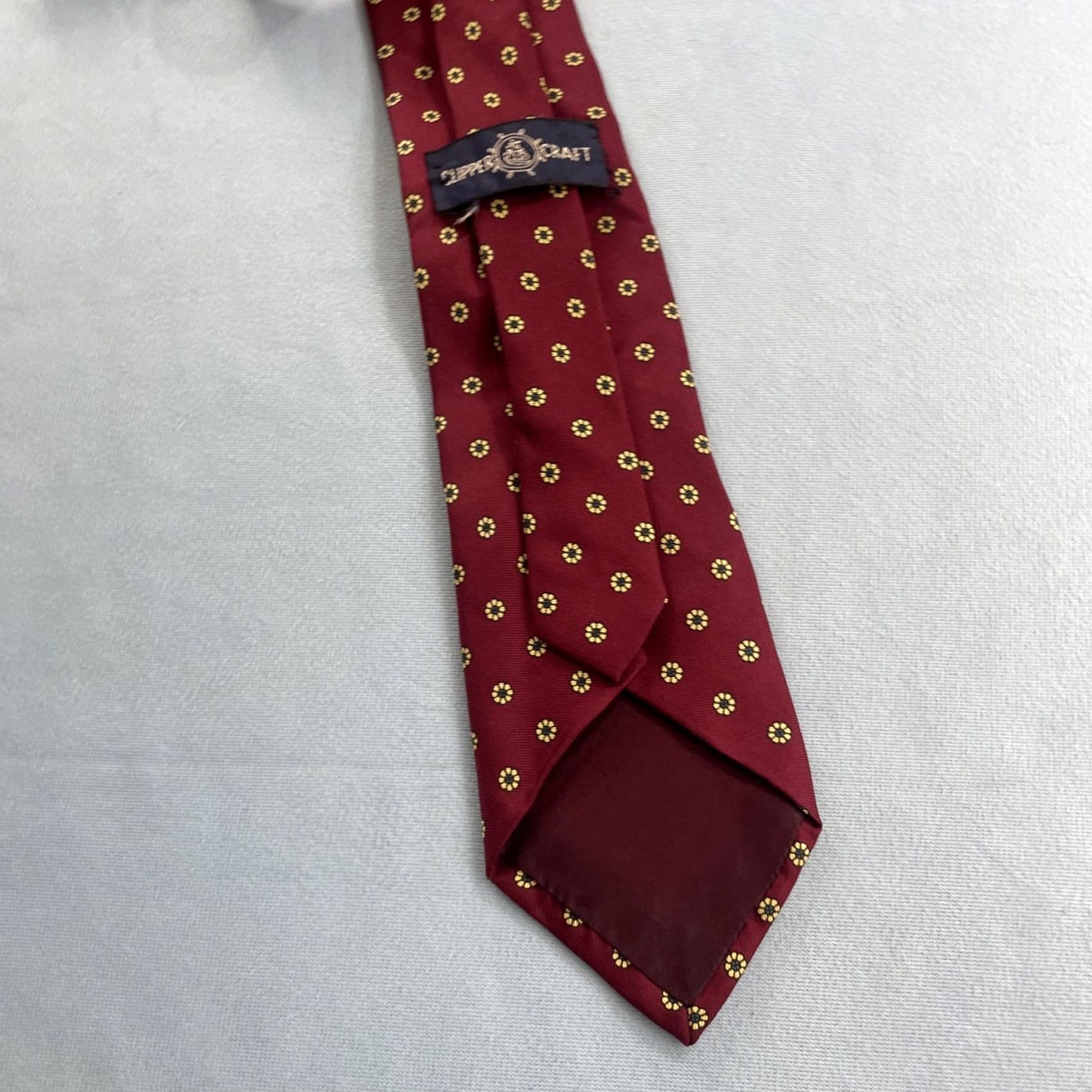 Vintage VINTAGE Clipper Craft Tie Macclesfield Neat Geometric Floral Burst Red Yellow vtg 3x59 Capsule Necktie Size ONE SIZE - 5 Thumbnail