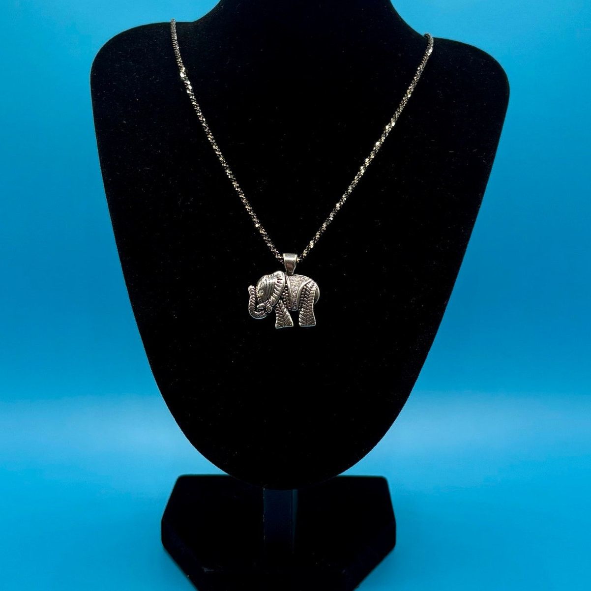 Jewelry New Sterling Silver Black Elephant Pendant & 20" Chain Size ONE SIZE - 1 Thumbnail