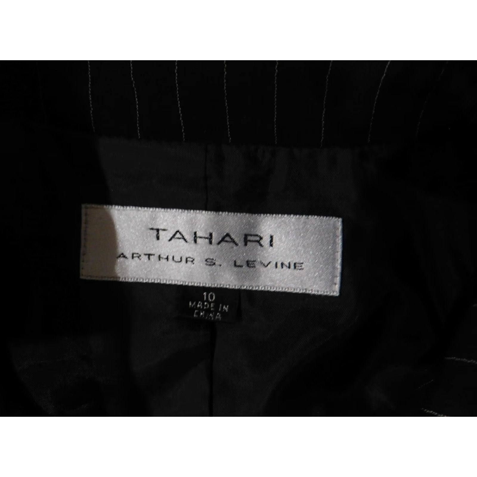 Vintage Tahari Arthur S. Levine Blazer Womens 10 Black Pinstripe 3 Button Career Work Jacket/Coat Size L / US 10 / IT 46 - 7 Thumbnail
